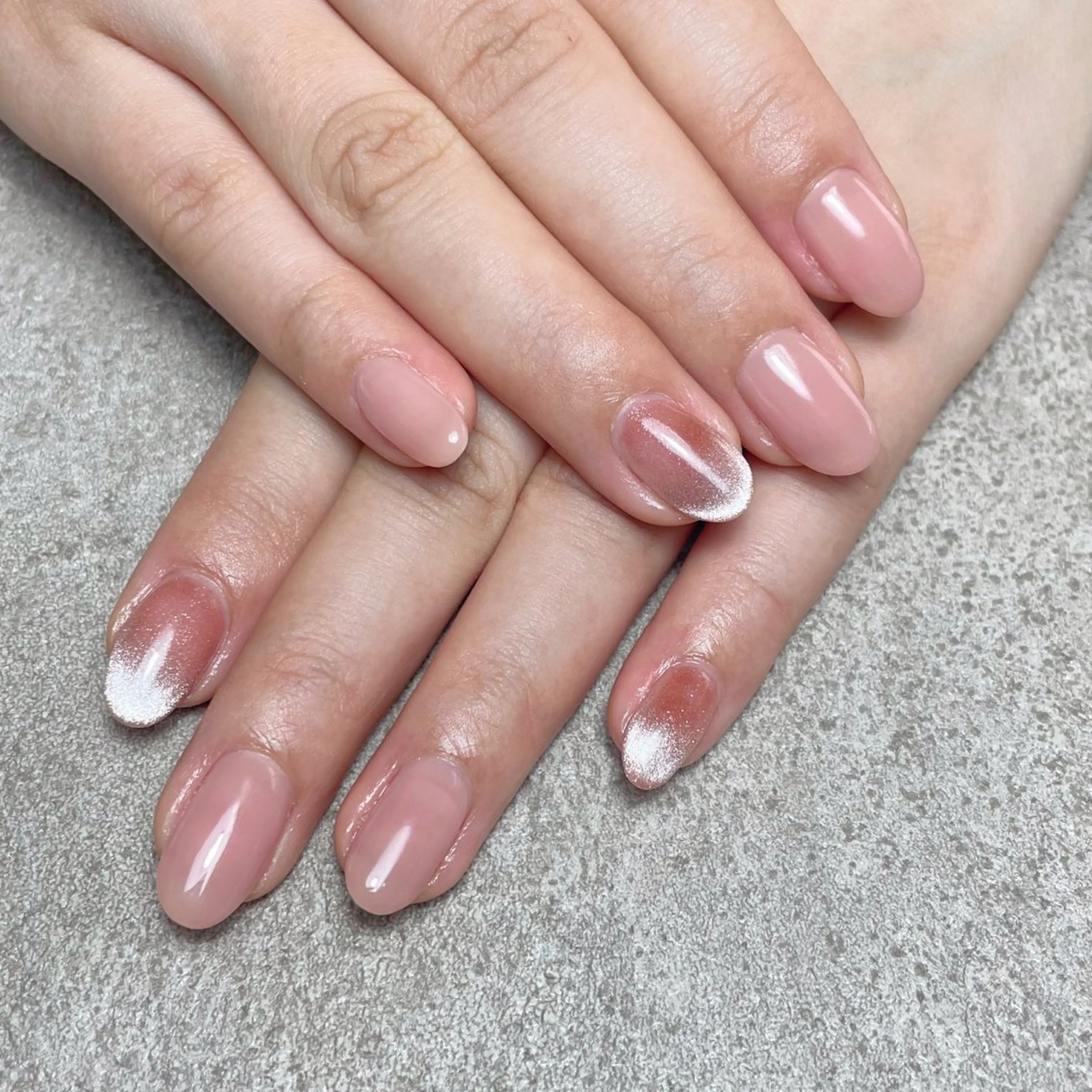 ネイル マグネットネイル ハンドネイル nailroom DIASOMNIAのネイルデザイン