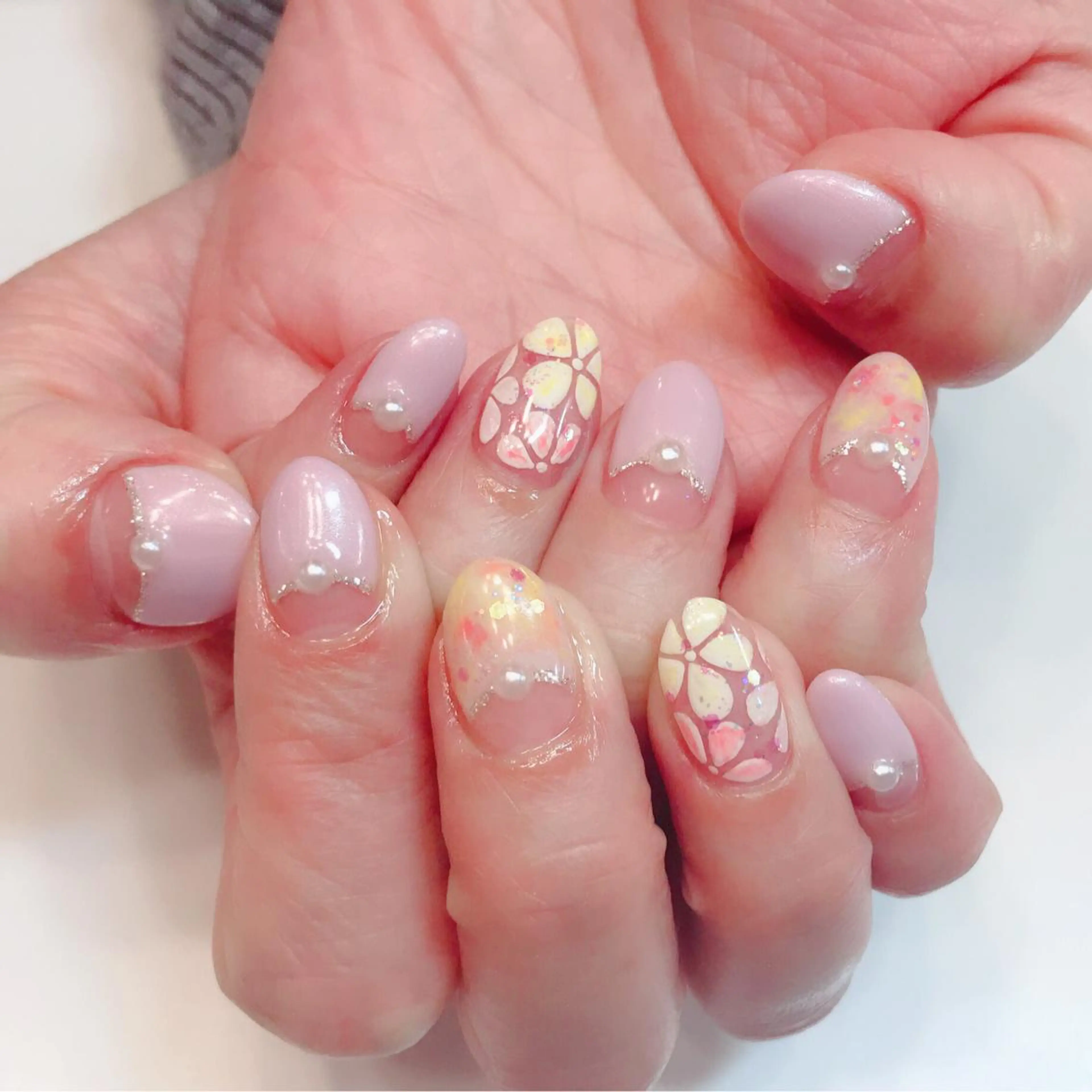 カラー ネイル Q Free nailsのネイルデザイン