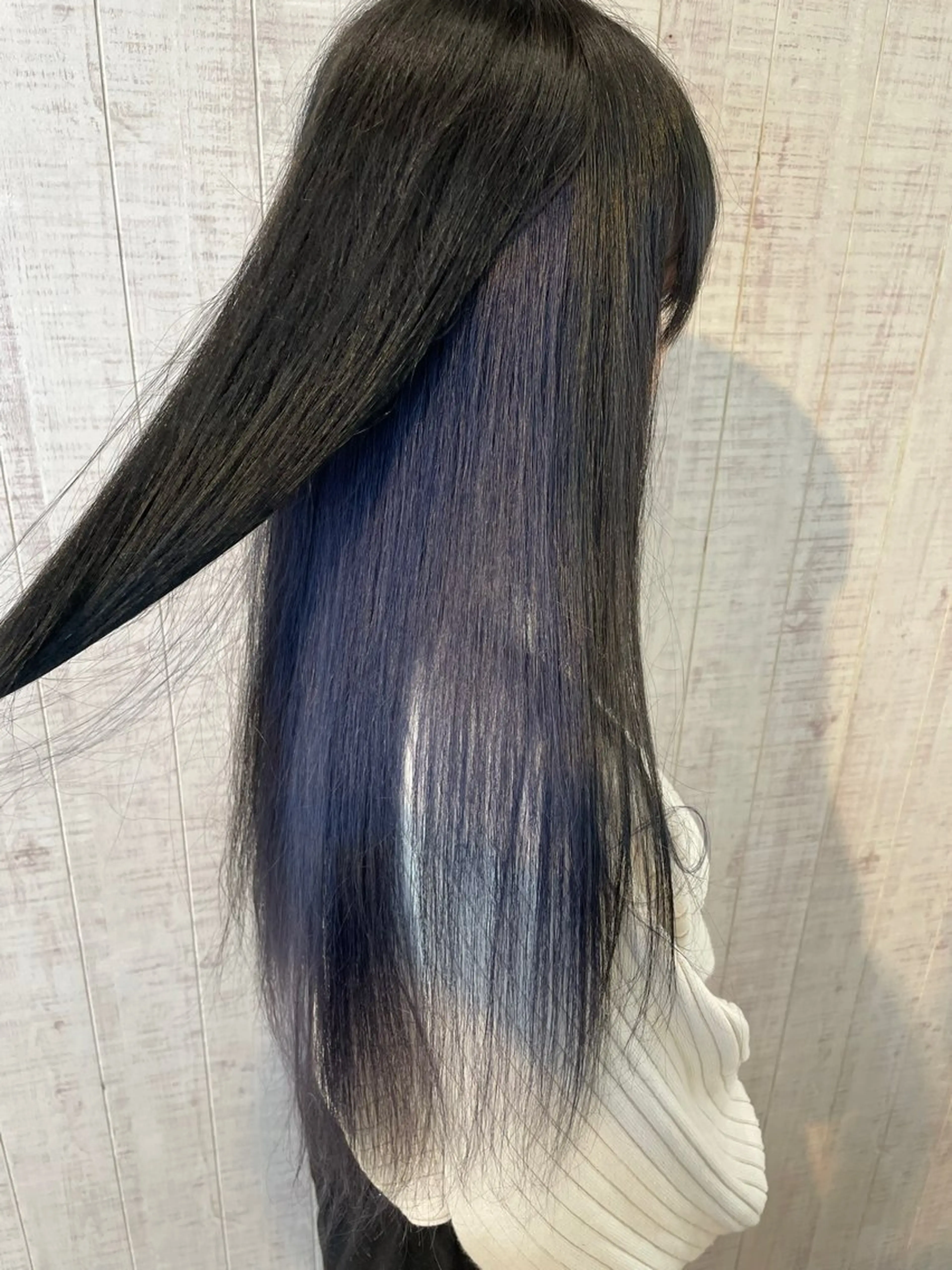 【2回まで】前髪カット💇‍♀️➕インナーブリーチ×全体カラー✨➕生ケラチントリートメント👩の写真