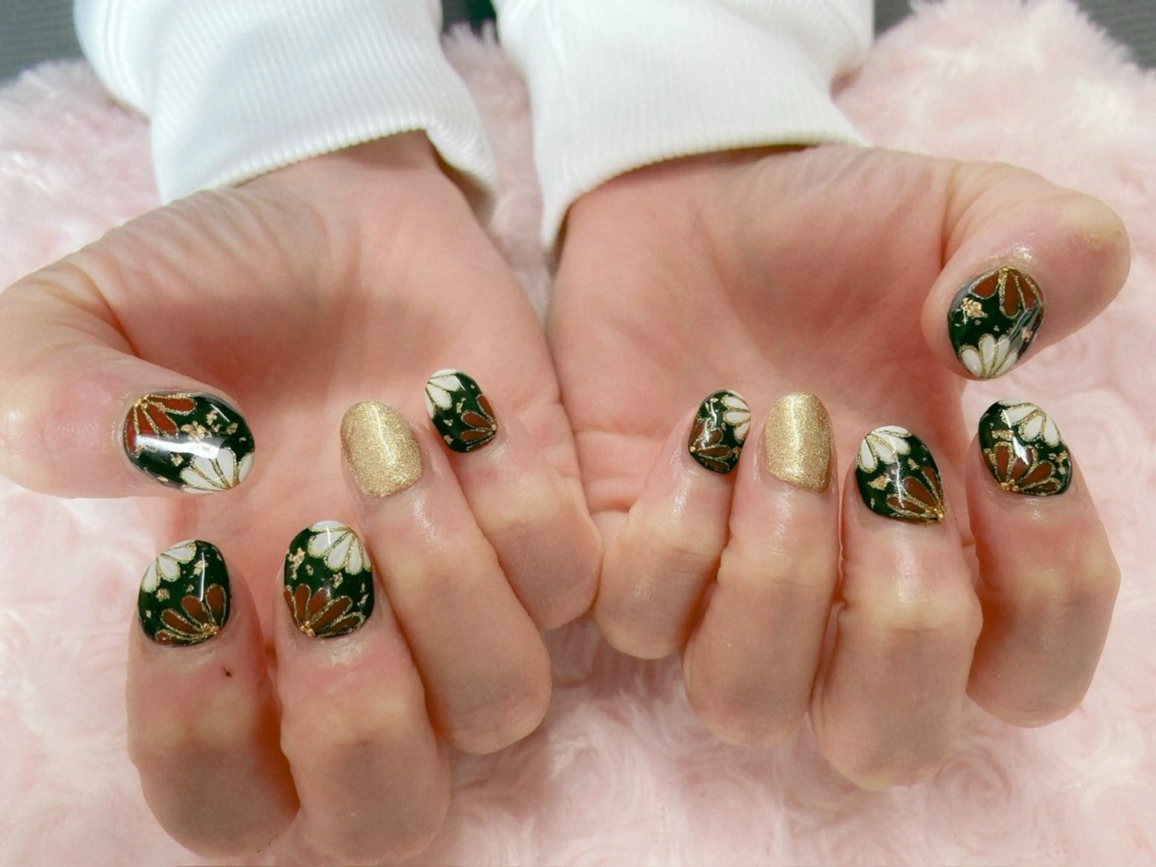 ネイル ハンドネイル nail salon Berry所属・前田 りかのネイルデザイン