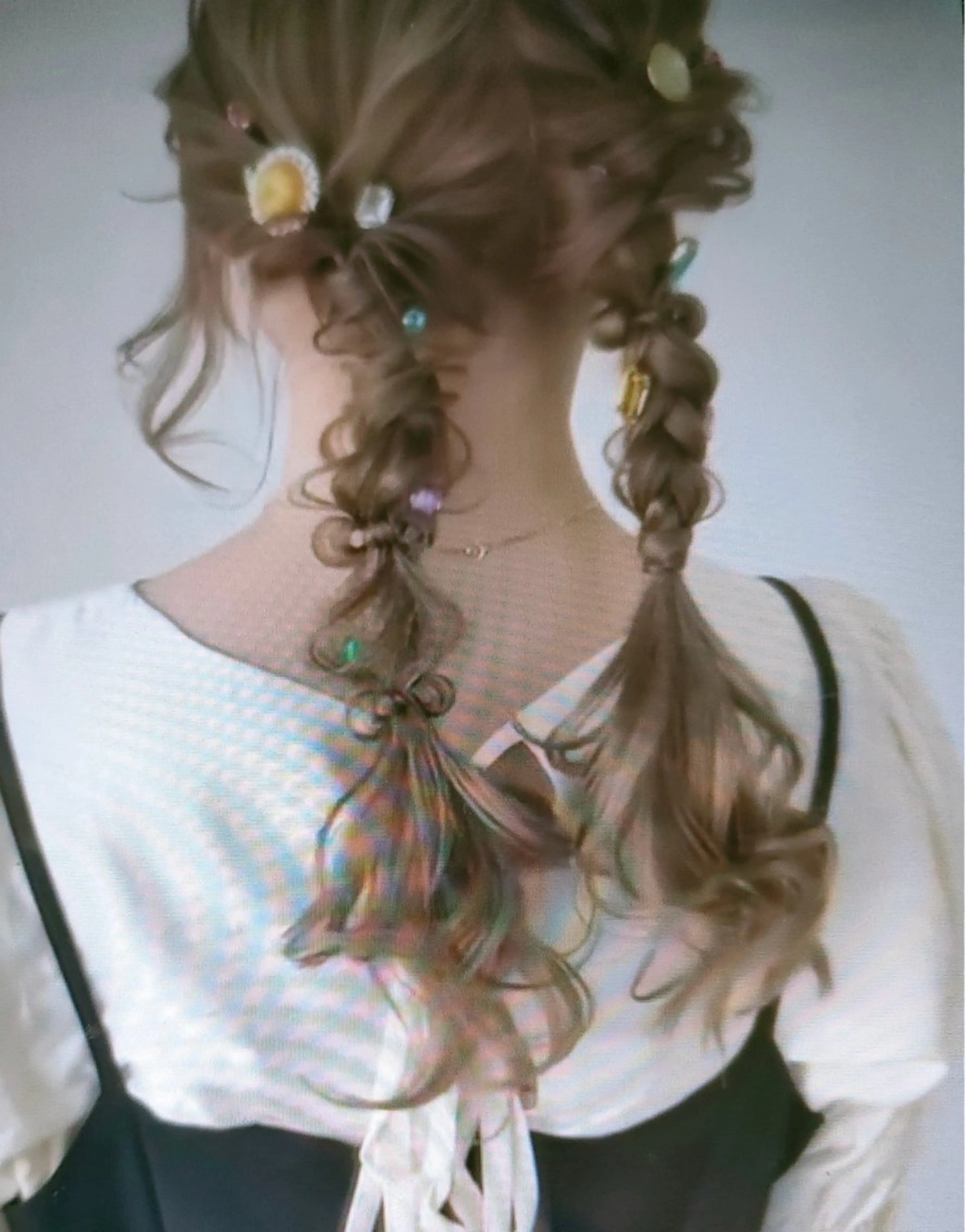 ロング ヘアアレンジ ツインテール au美容室所属・au栄矢場町 水素髪質改善Tのヘアスタイル