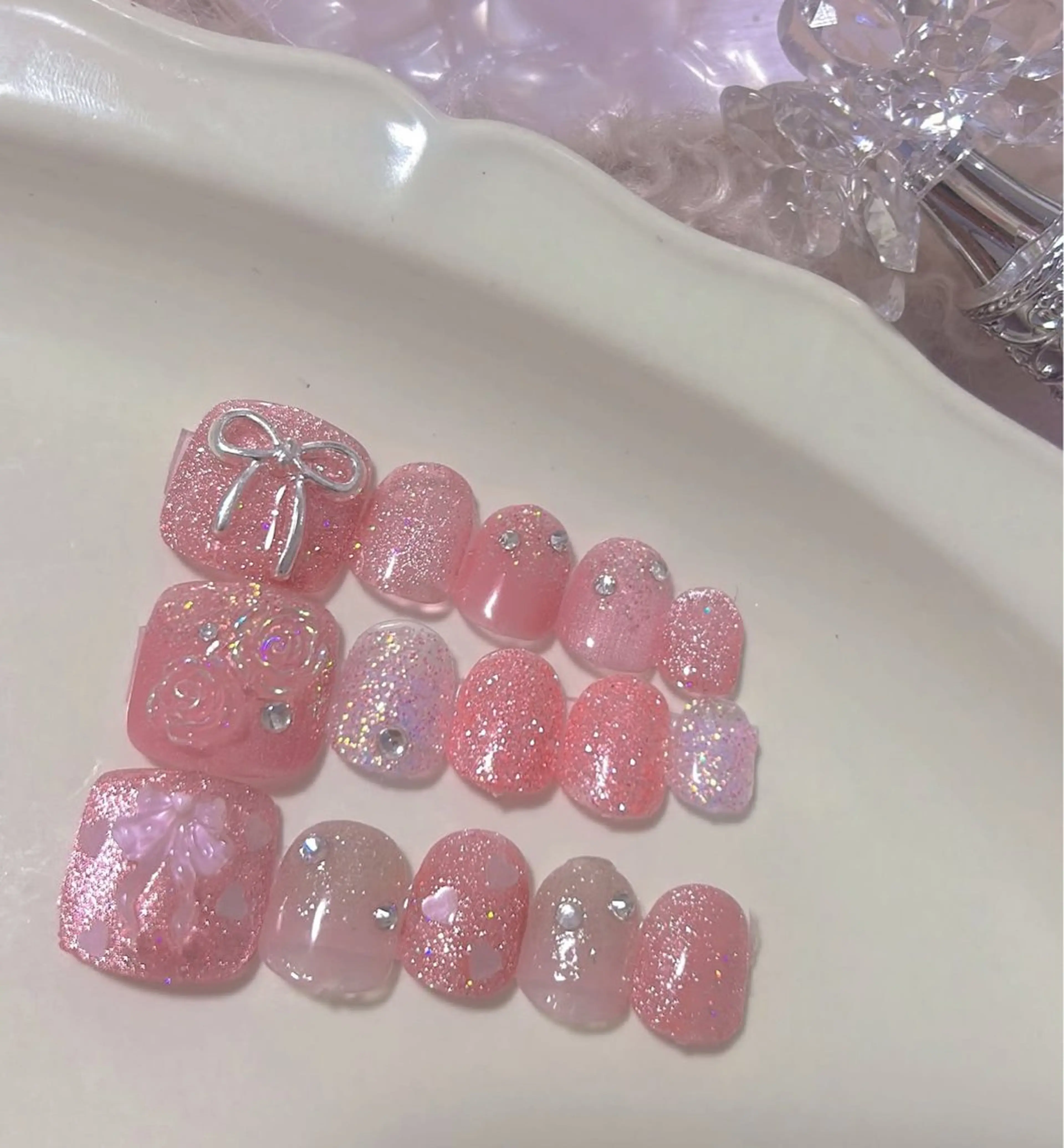 ネイル オーロラネイル クリアネイル フラッシュネイル ジェルネイル グラデーション フットネイル Amee Nail Salonのネイルデザイン