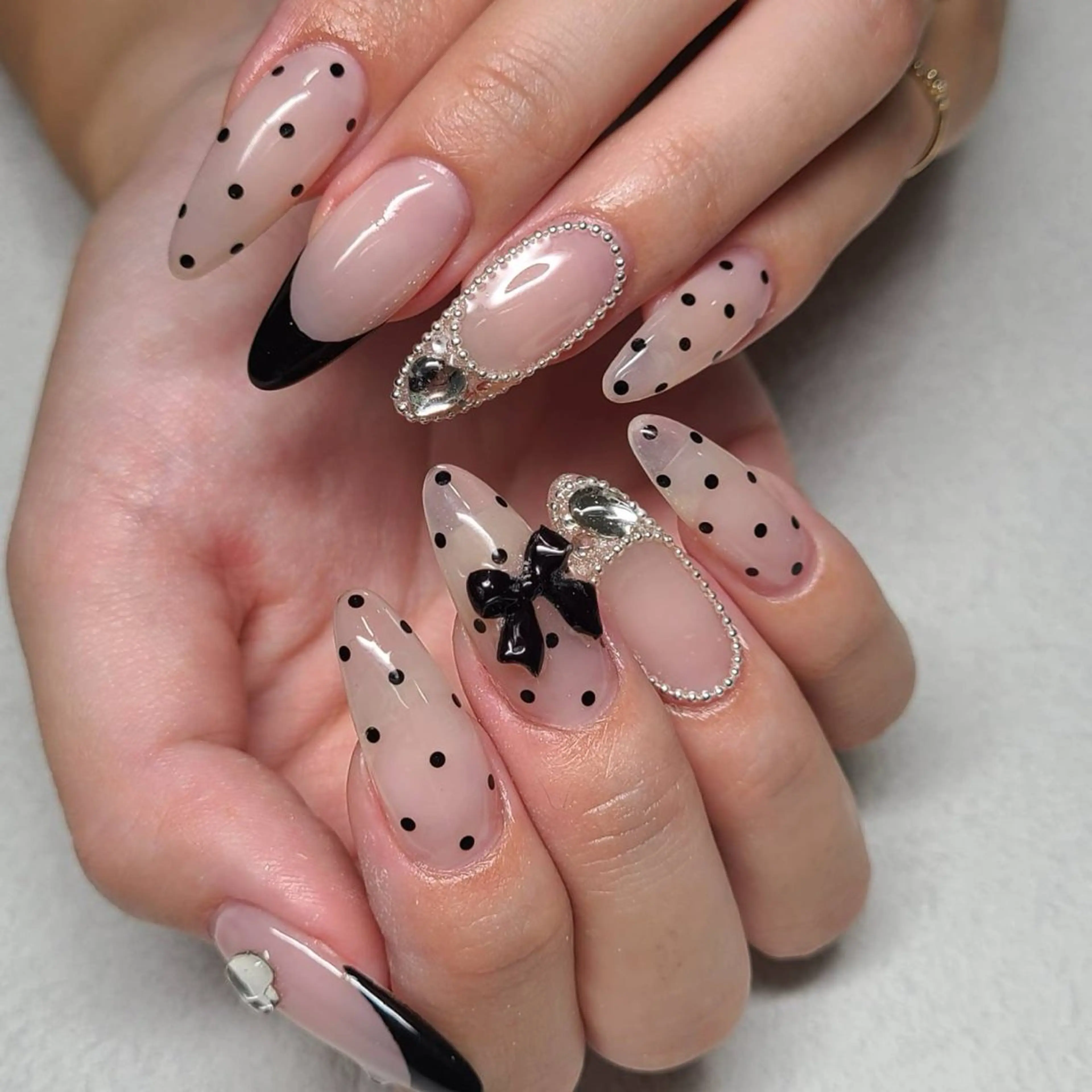 ネイル コンディショニングサロンRoots所属・コンディショニング サロンRootsのネイルデザイン