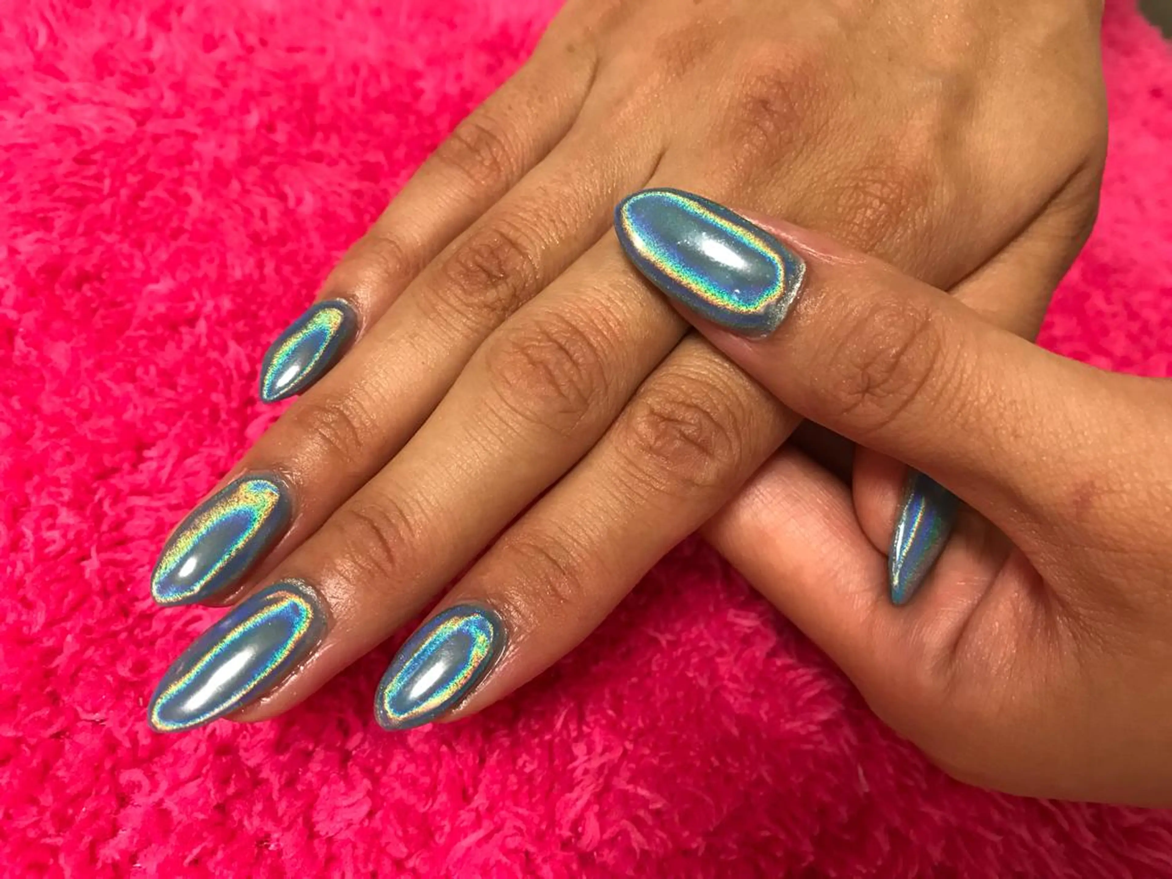 ネイル アートネイル オーロラネイル ブルー ネイルサロンハピーナ自宅サロン所属・金沢 未緒のネイルデザイン