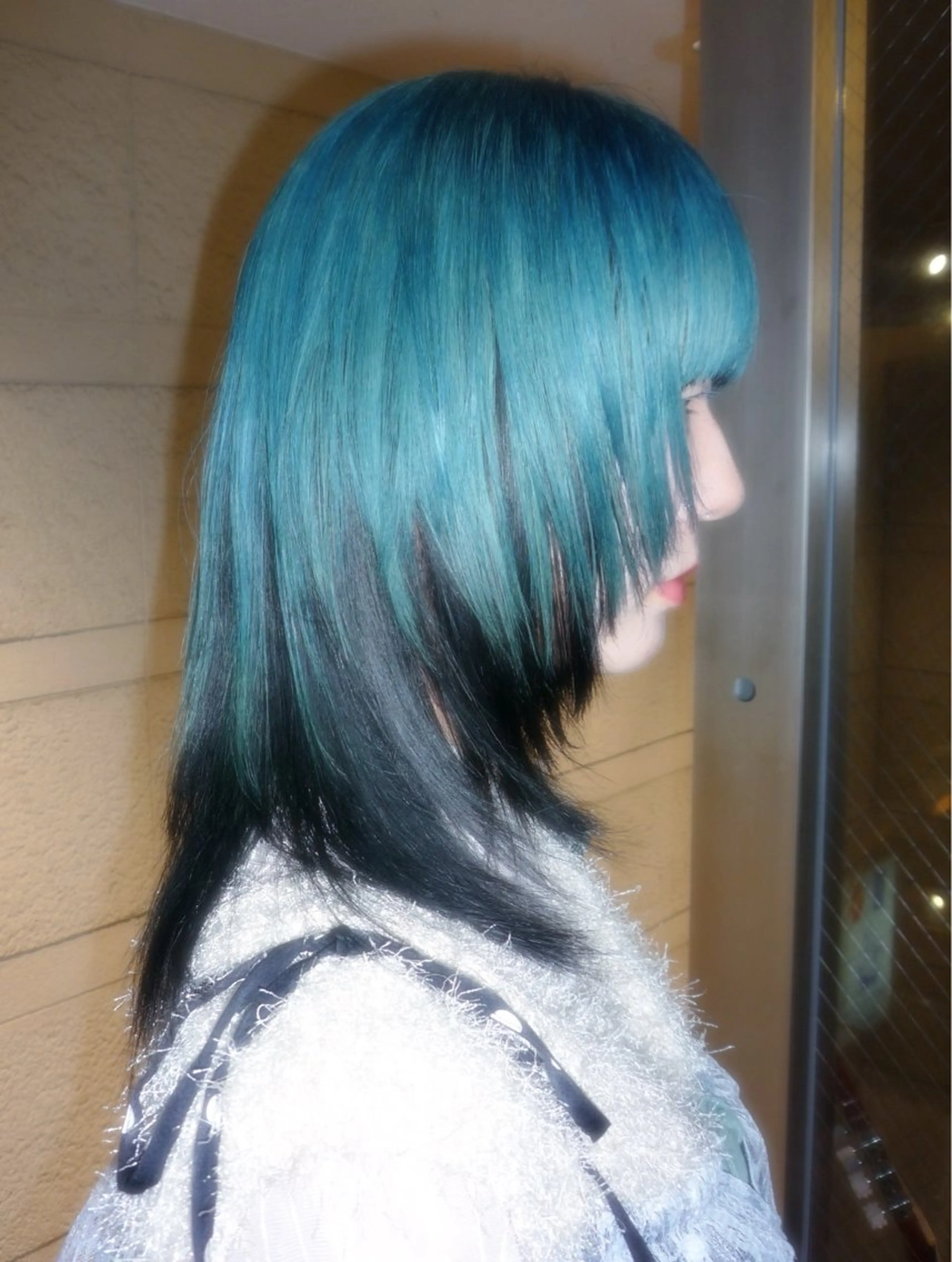 ロング GIVET所属・心斎橋/ハイトーン/ レイヤーカットのヘアスタイル