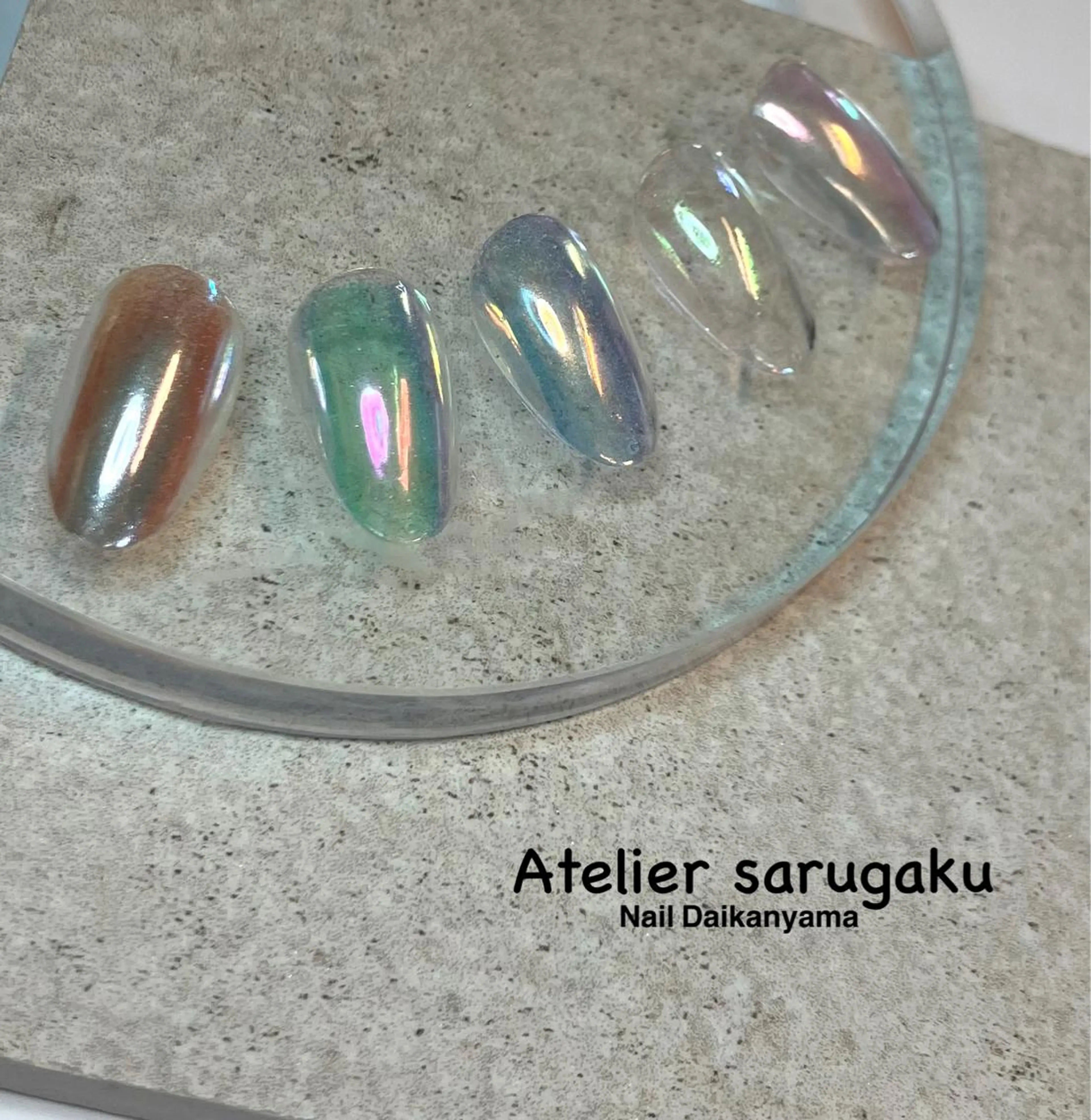 ミディアム sususu. shiomiのネイルデザイン