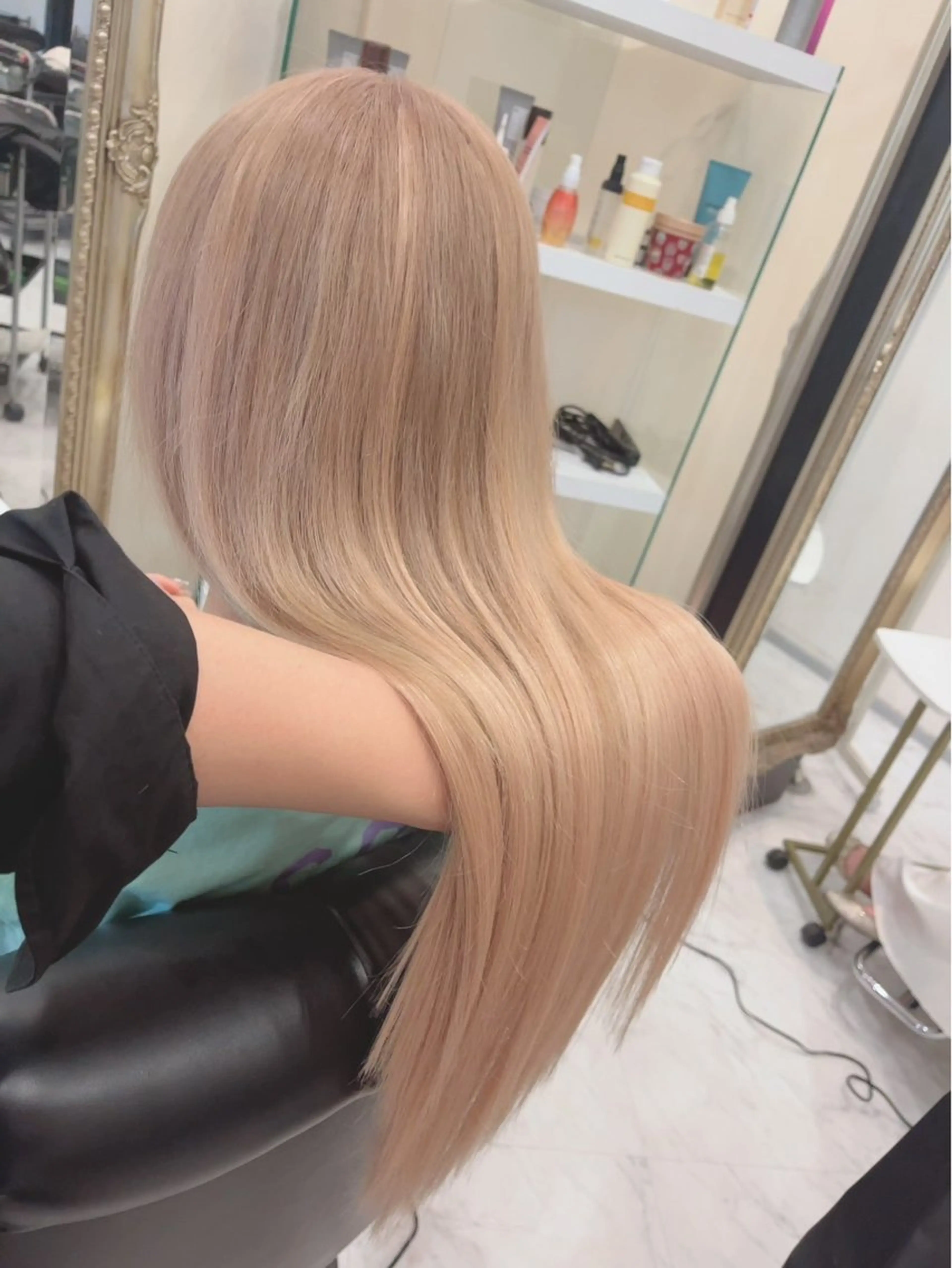 ロング カット ヘアカラー トリートメント 💎JADE GRACE💎のヘアスタイル