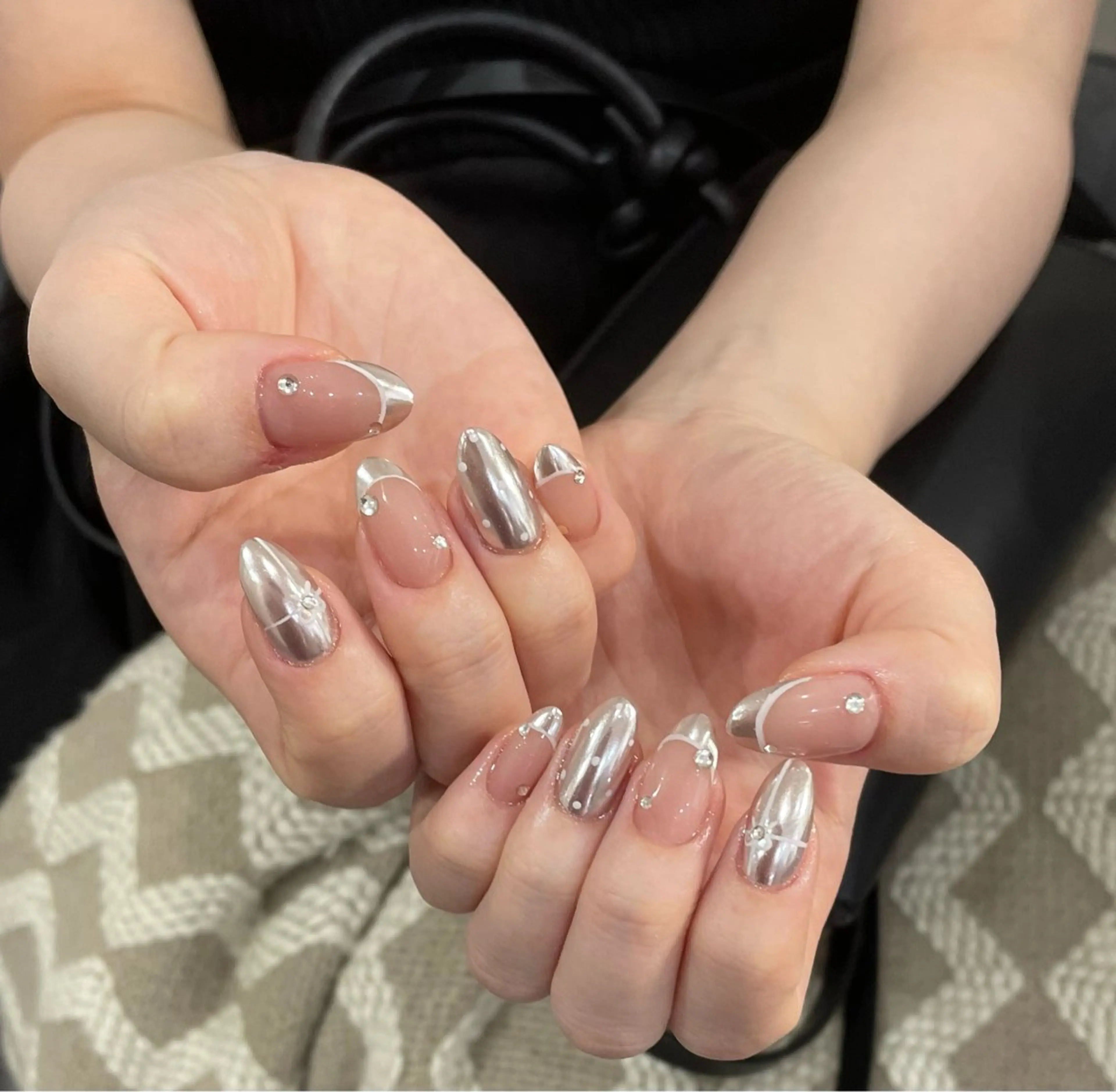 ネイル ゆず秋葉原 Vickyのネイルデザイン