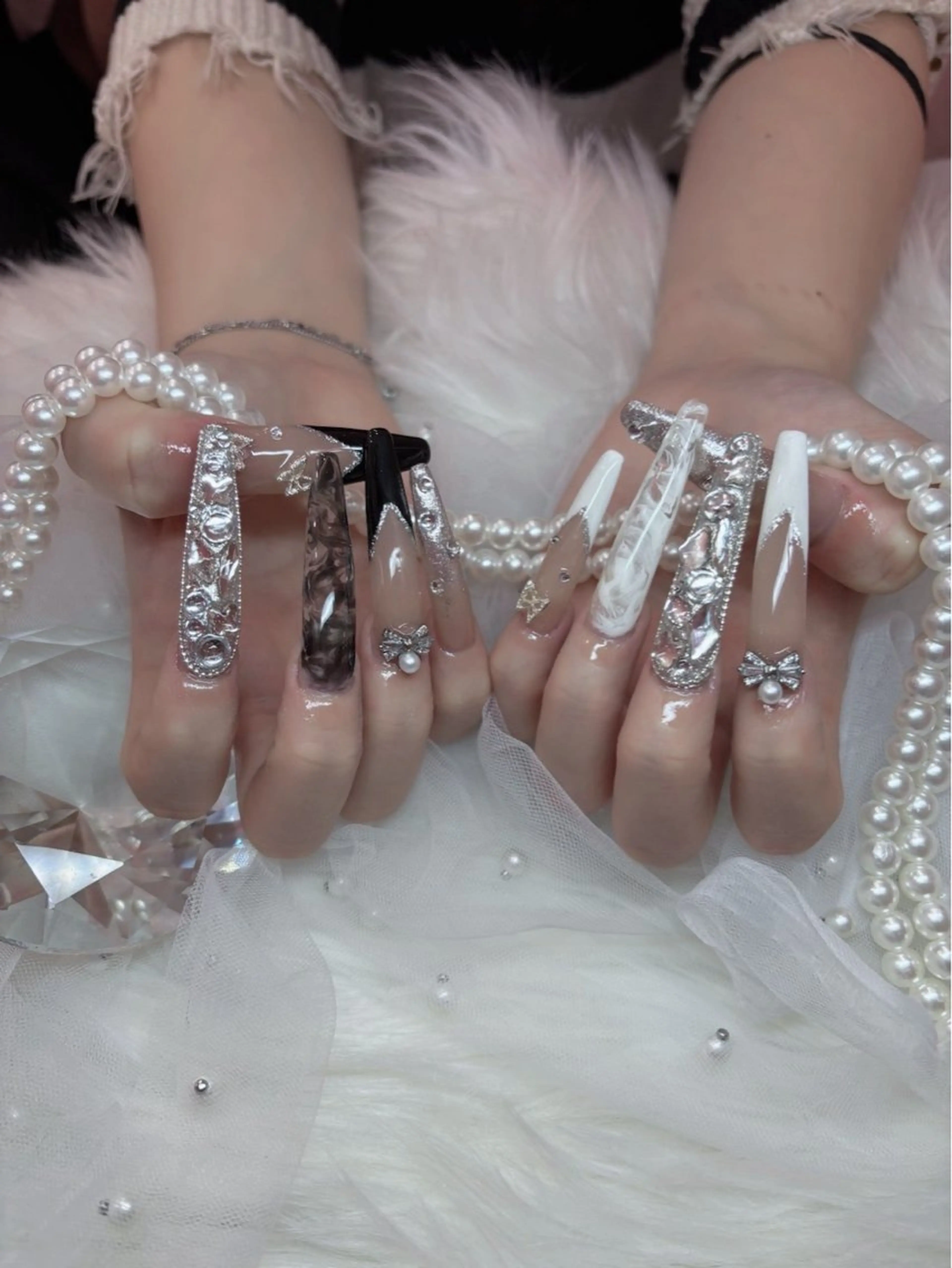 ネイル ロングネイル スカルプネイル ワンホンネイル beautysalon,icy所属・矢野 愛璃のネイルデザイン