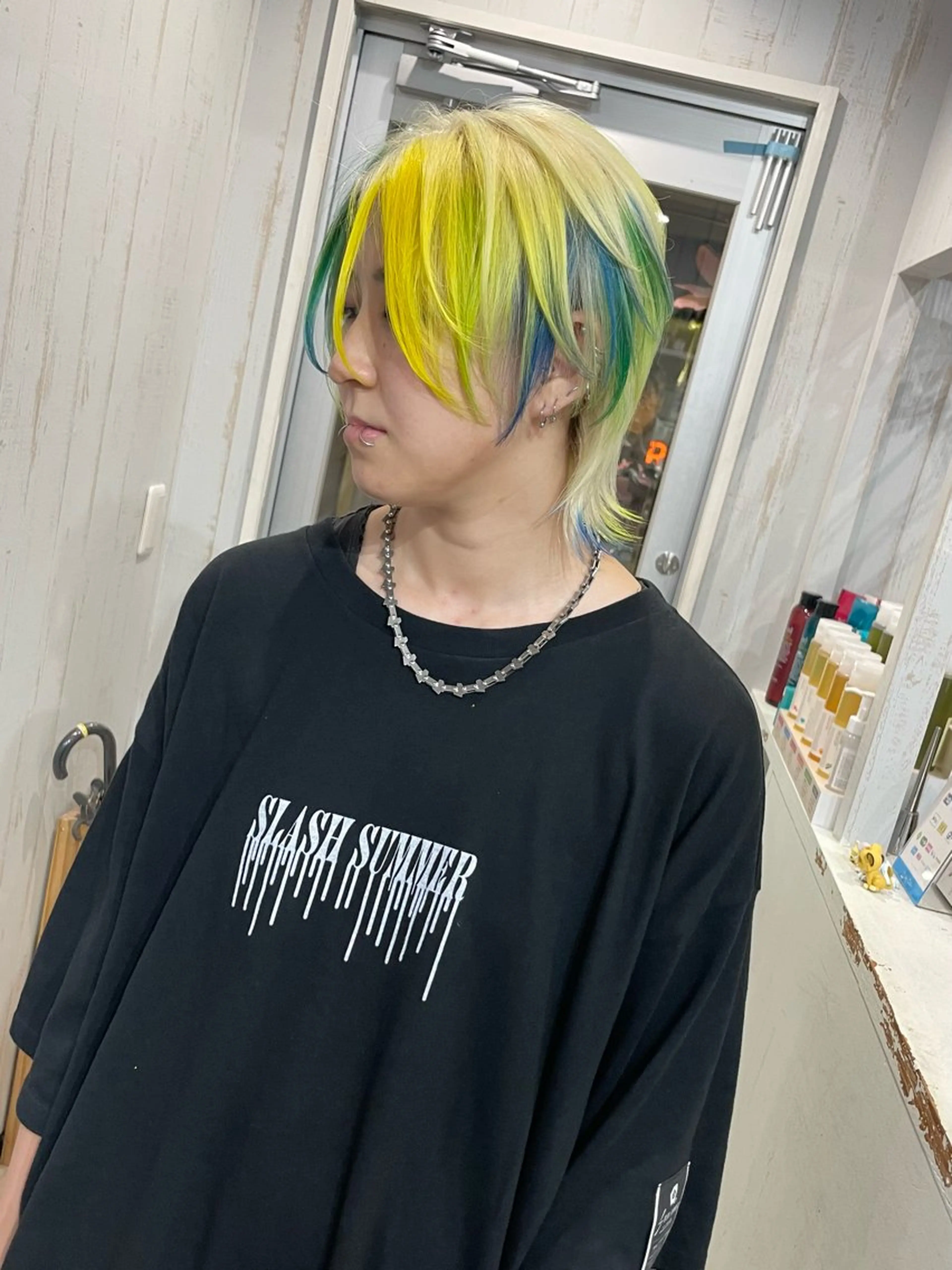 ショート カラー 深夜帯！説明文必読 Oahu iwataのヘアスタイル