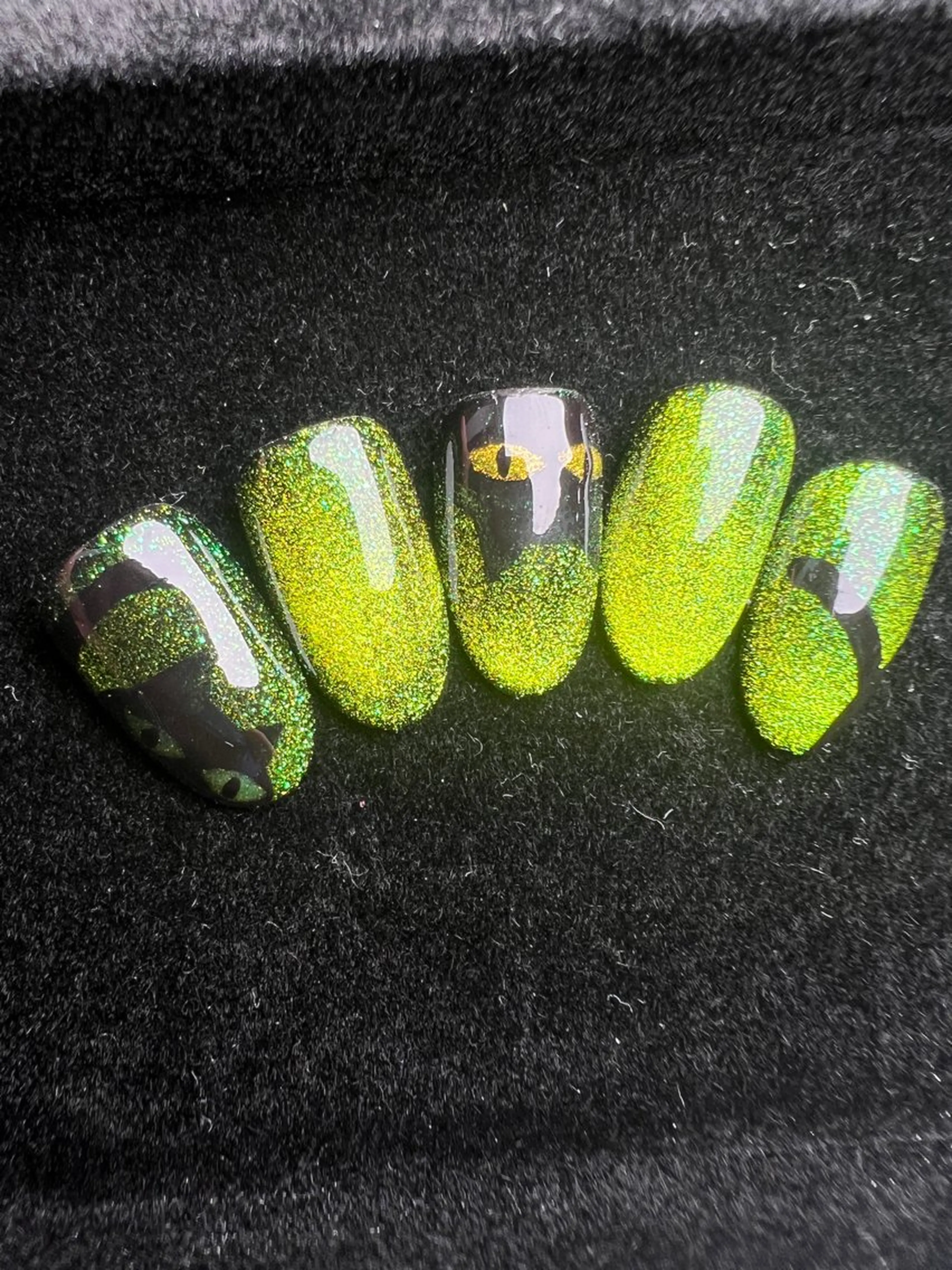 ネイル T&B ネイル渋谷店のネイルデザイン