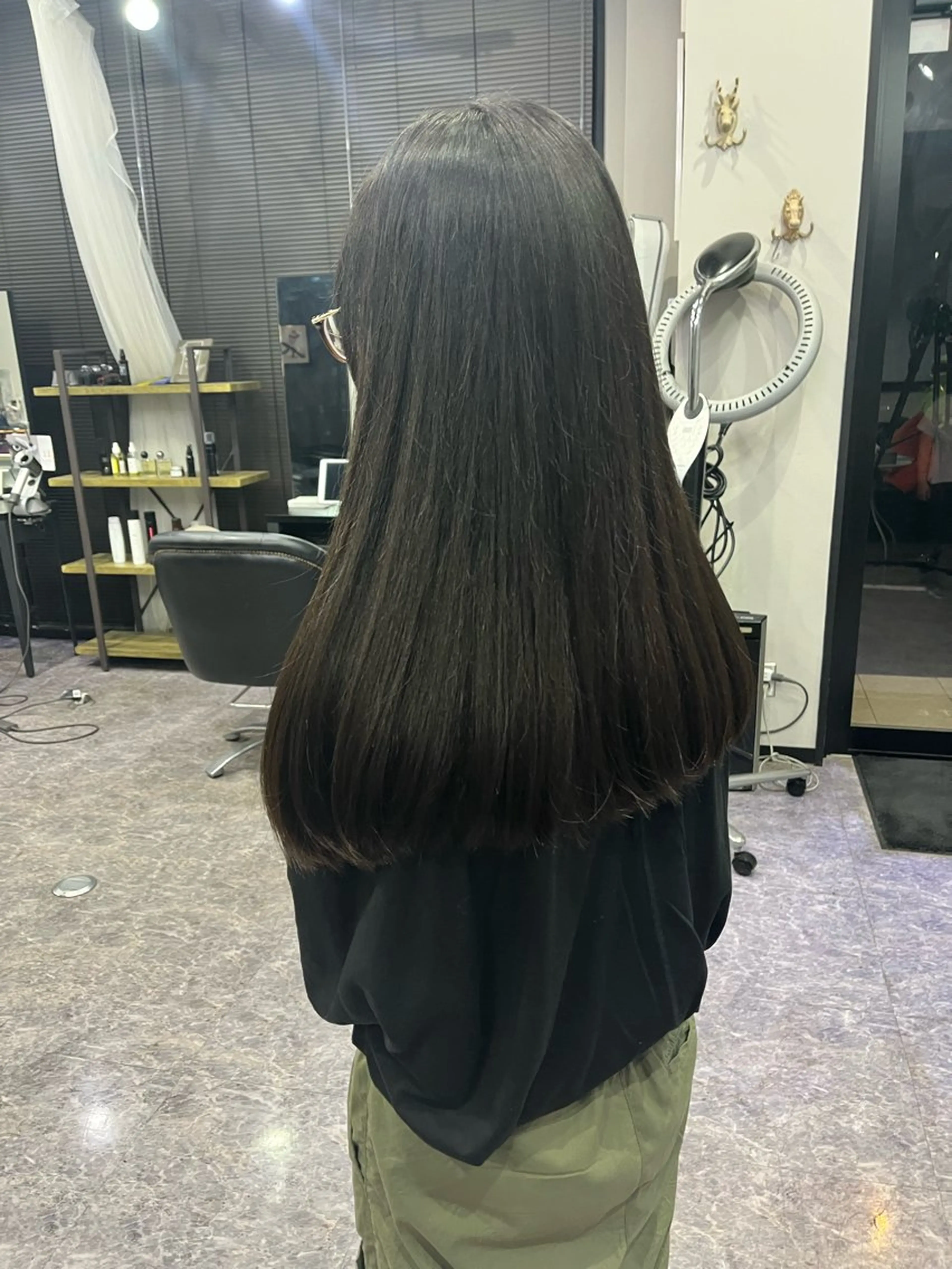 ロング カット 友滝 真菜美のヘアスタイル