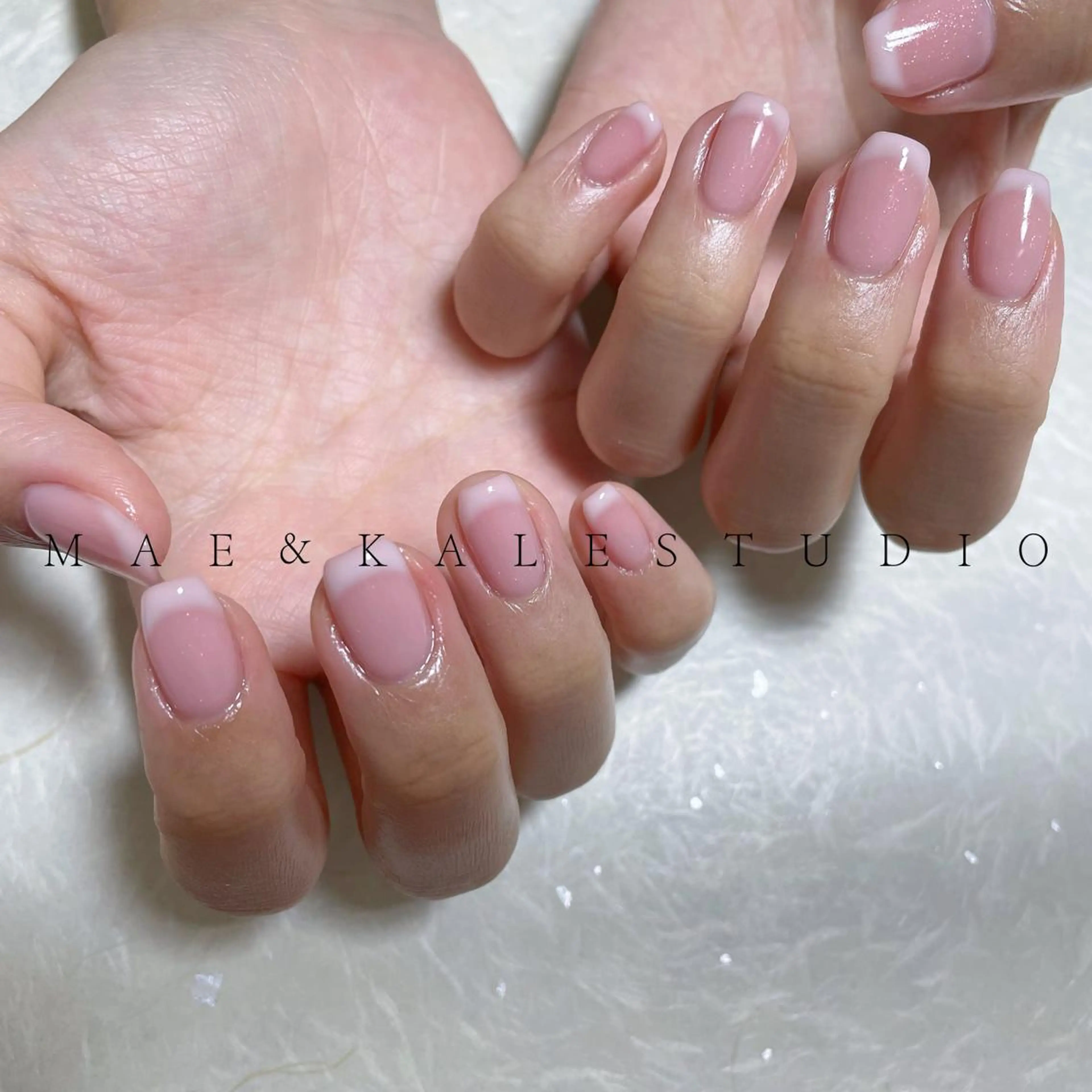 ネイル フレンチネイル MAE&KALE STUDIOのマツエク・マツパデザイン