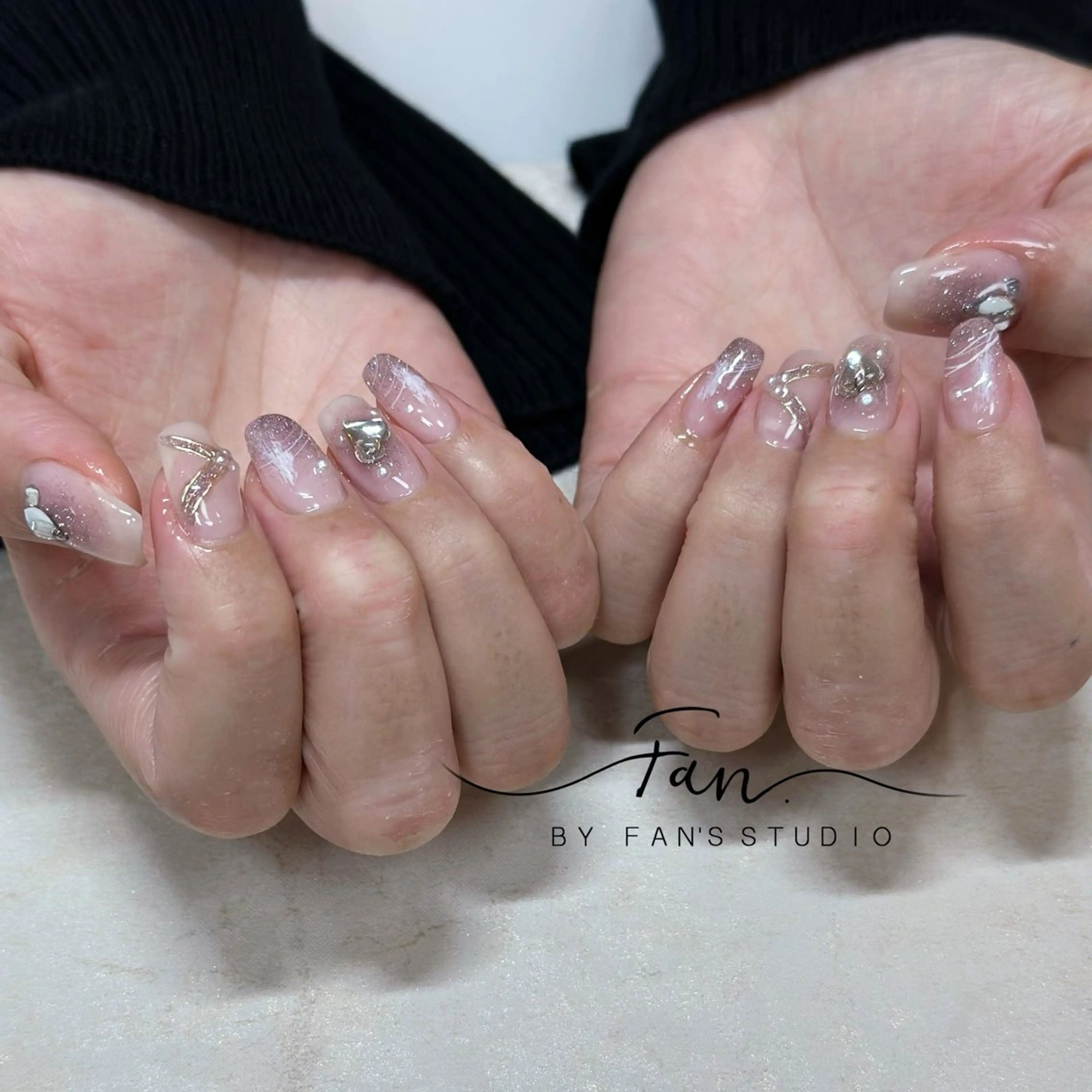 ネイル ハンドネイル ハンドケア 🌻FAN'S STUDIO池袋🌻のネイルデザイン