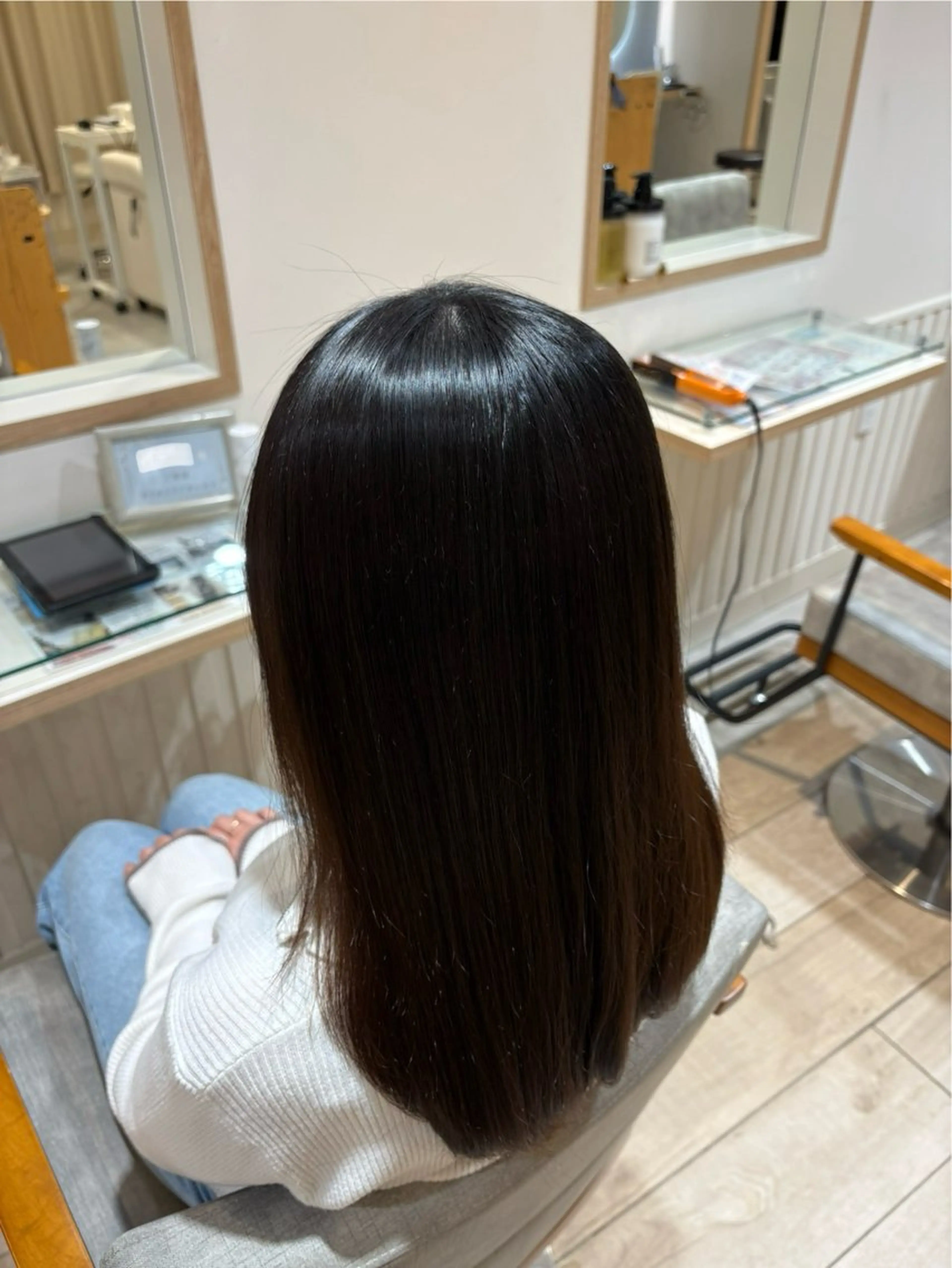 ロング カット 縮毛矯正 トリートメント メンズカット募集中 🌷🫧森山彩音のヘアスタイル