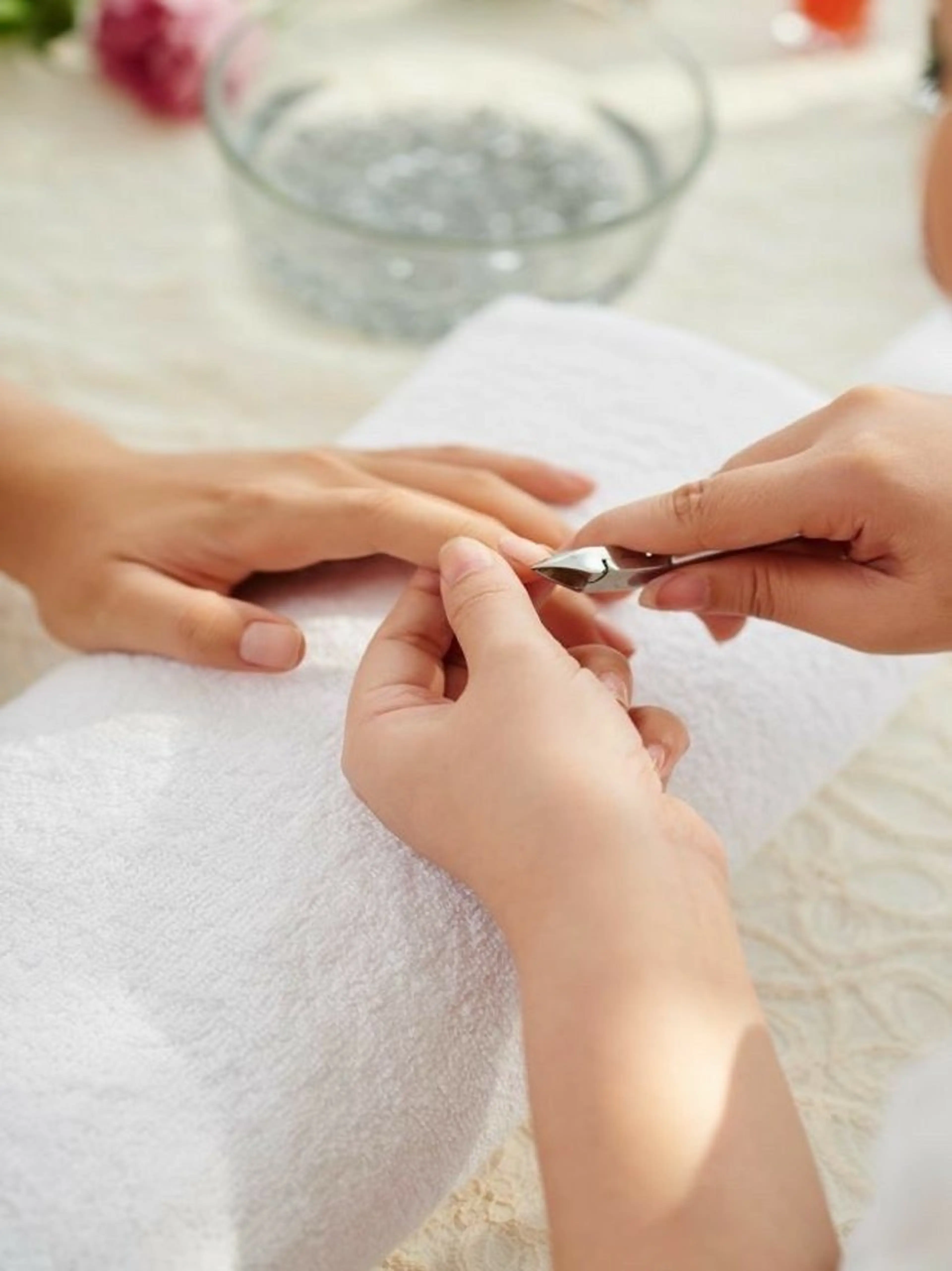 ネイル Salon de LUCULIA所属・LUCULIA 西本のネイルデザイン