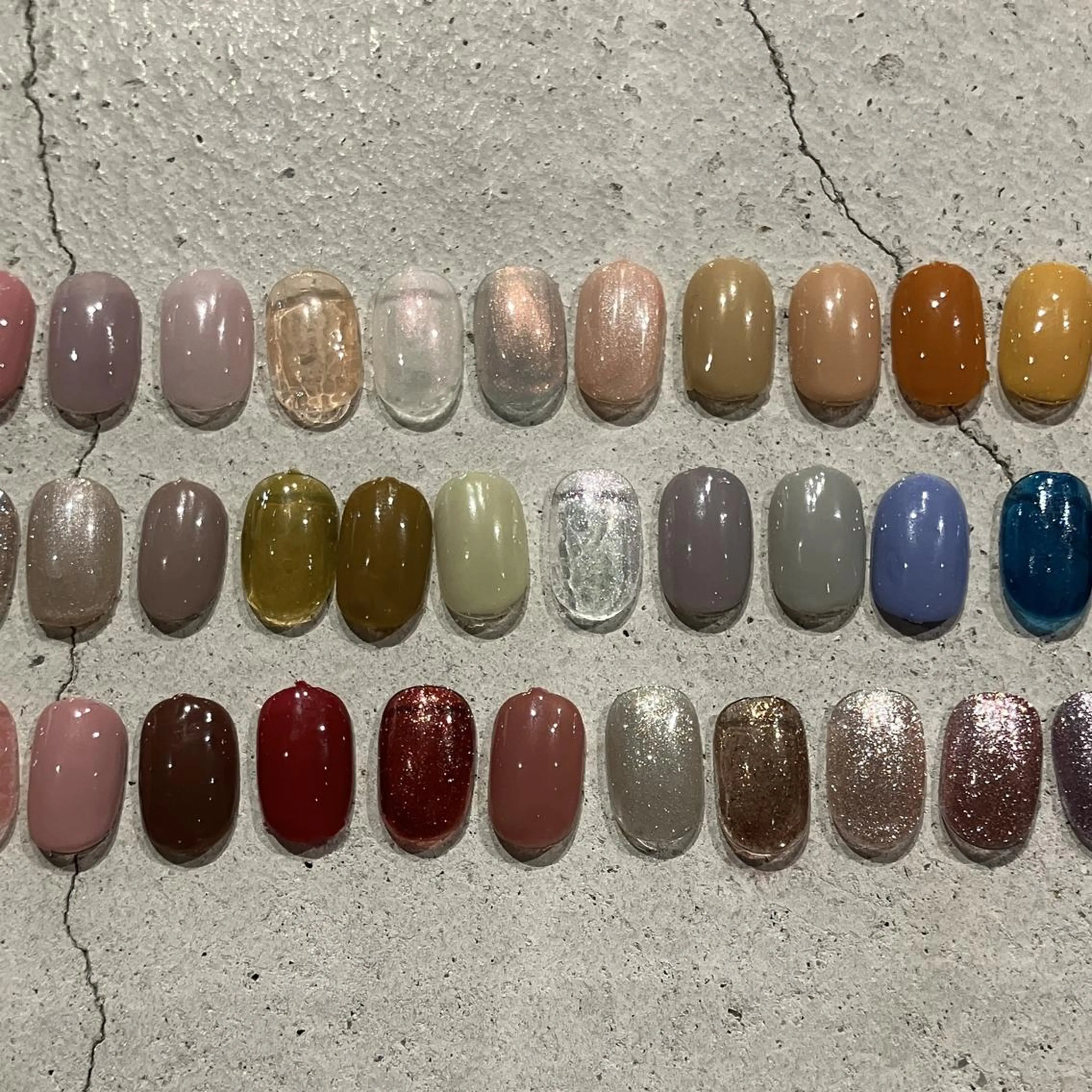 【平日限定】オフ込み35色限定ワンカラー 60分　￥3960の写真