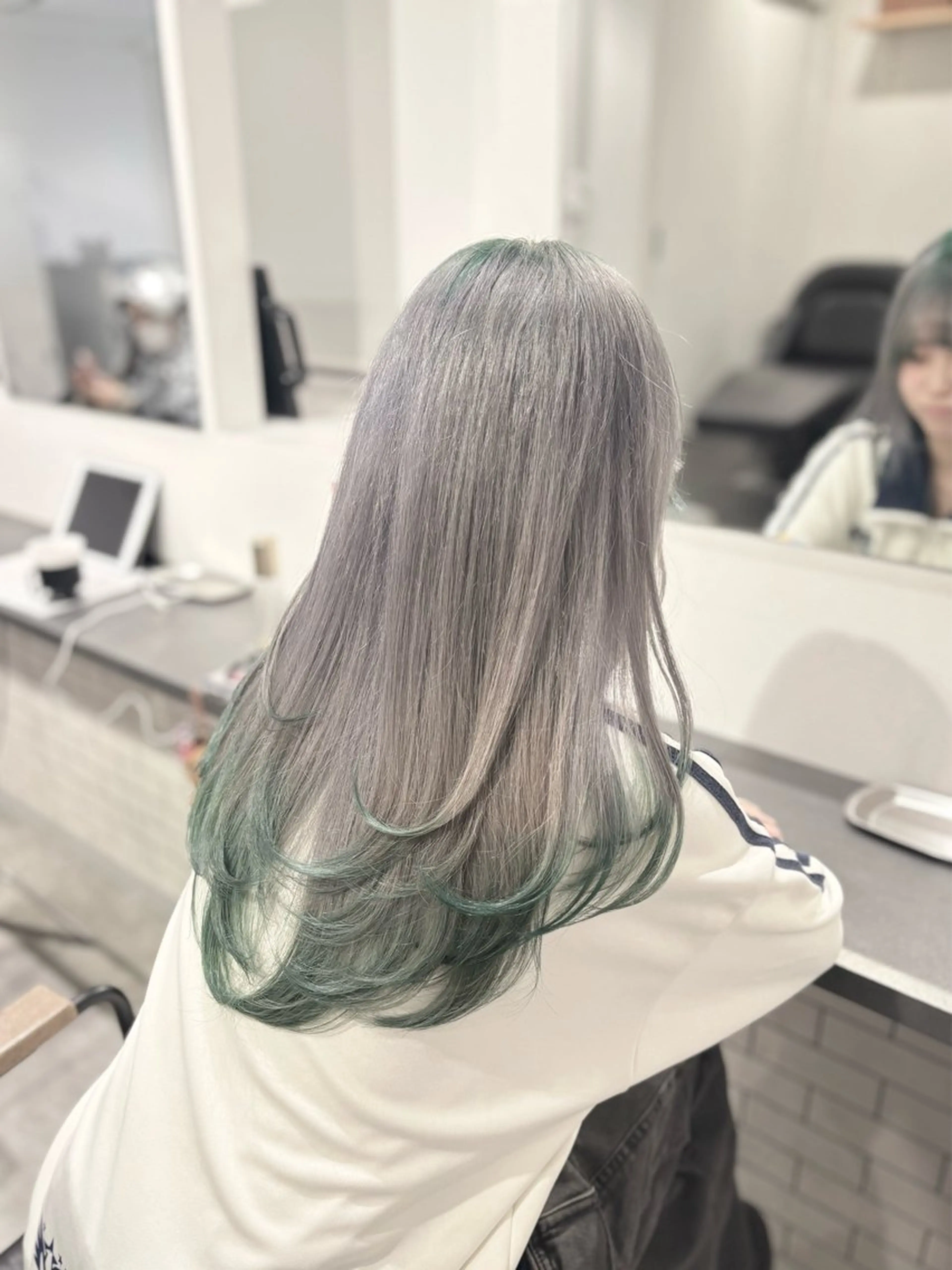 ロング カラー GaKu/ハイトーン /ブリーチ/ブロンドのヘアスタイル