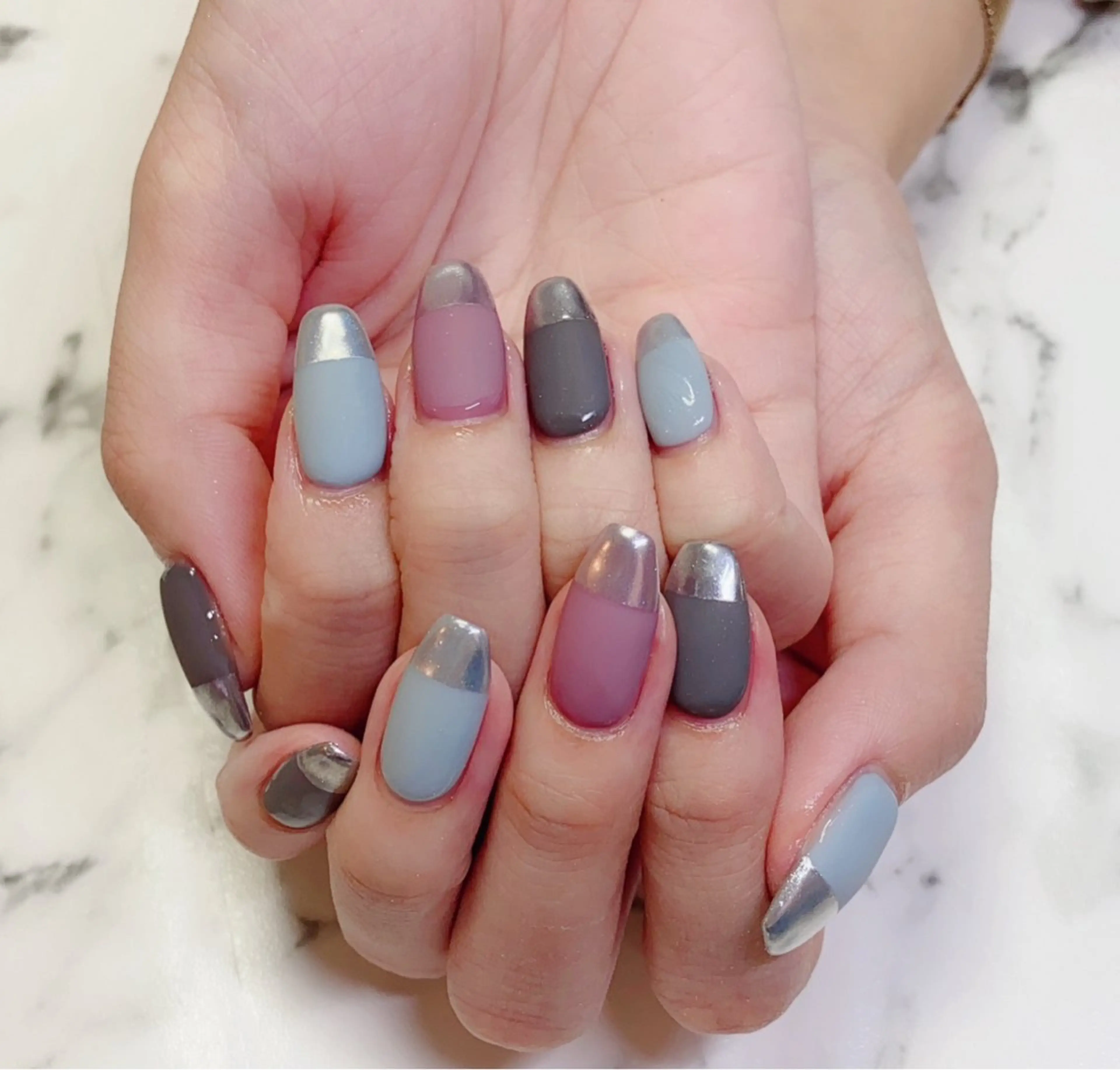 ネイル Q Free nailsのネイルデザイン