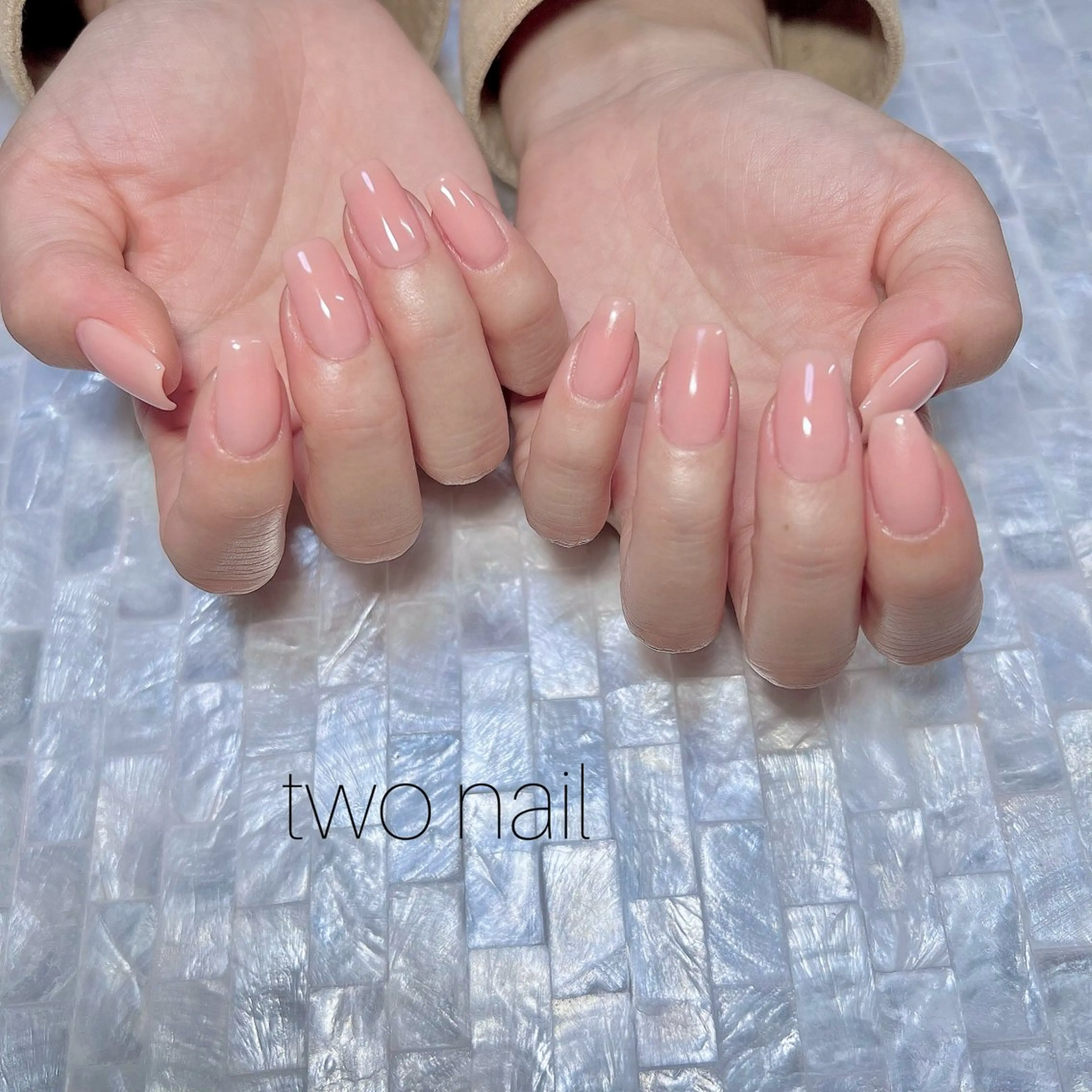 ネイル ネイルチップ ホワイト ハンドネイル two nailのネイルデザイン
