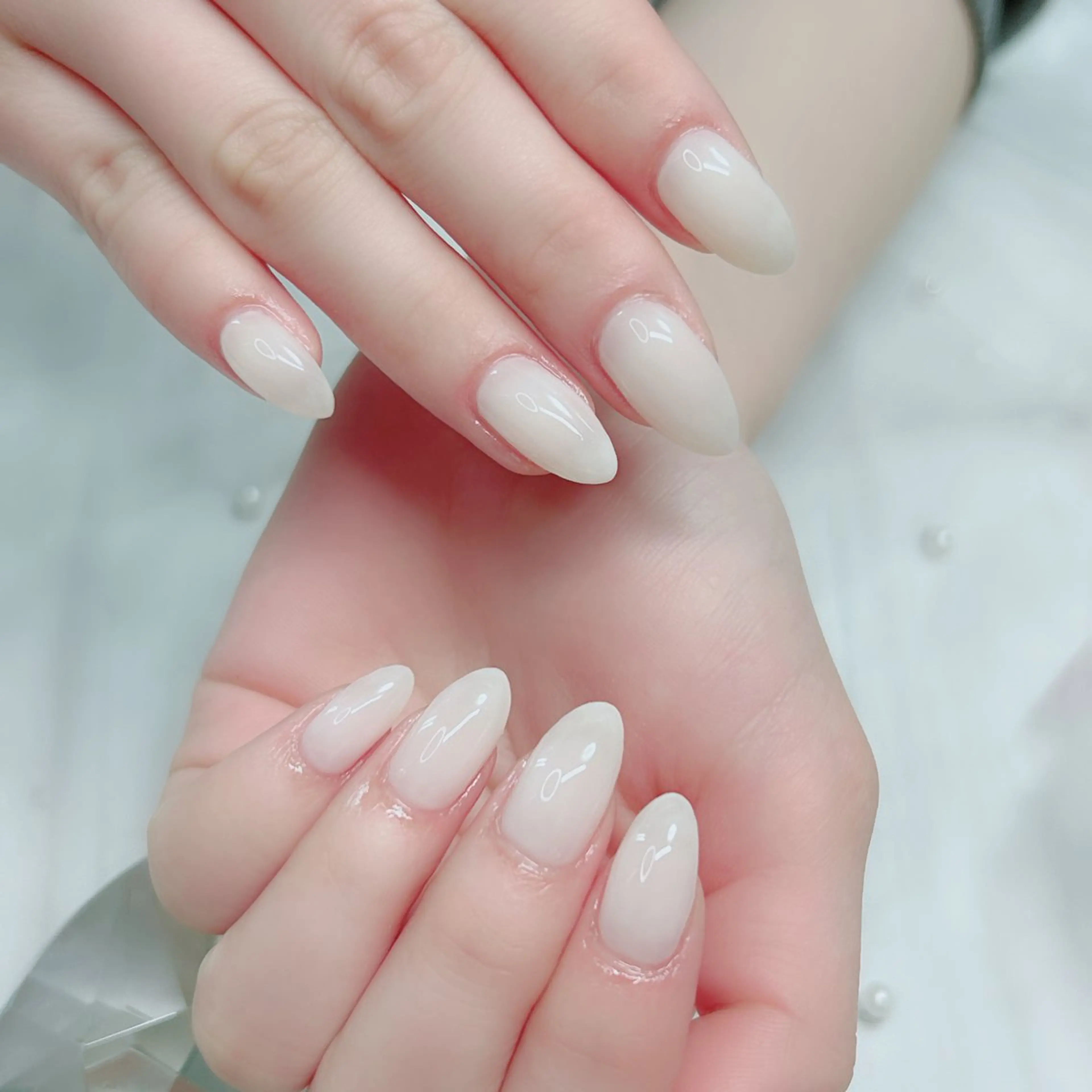 ネイル オーロラネイル ミラーネイル オフィスネイル ワンカラーネイル シンプルネイル ハンドネイル Cute Tips nailのネイルデザイン