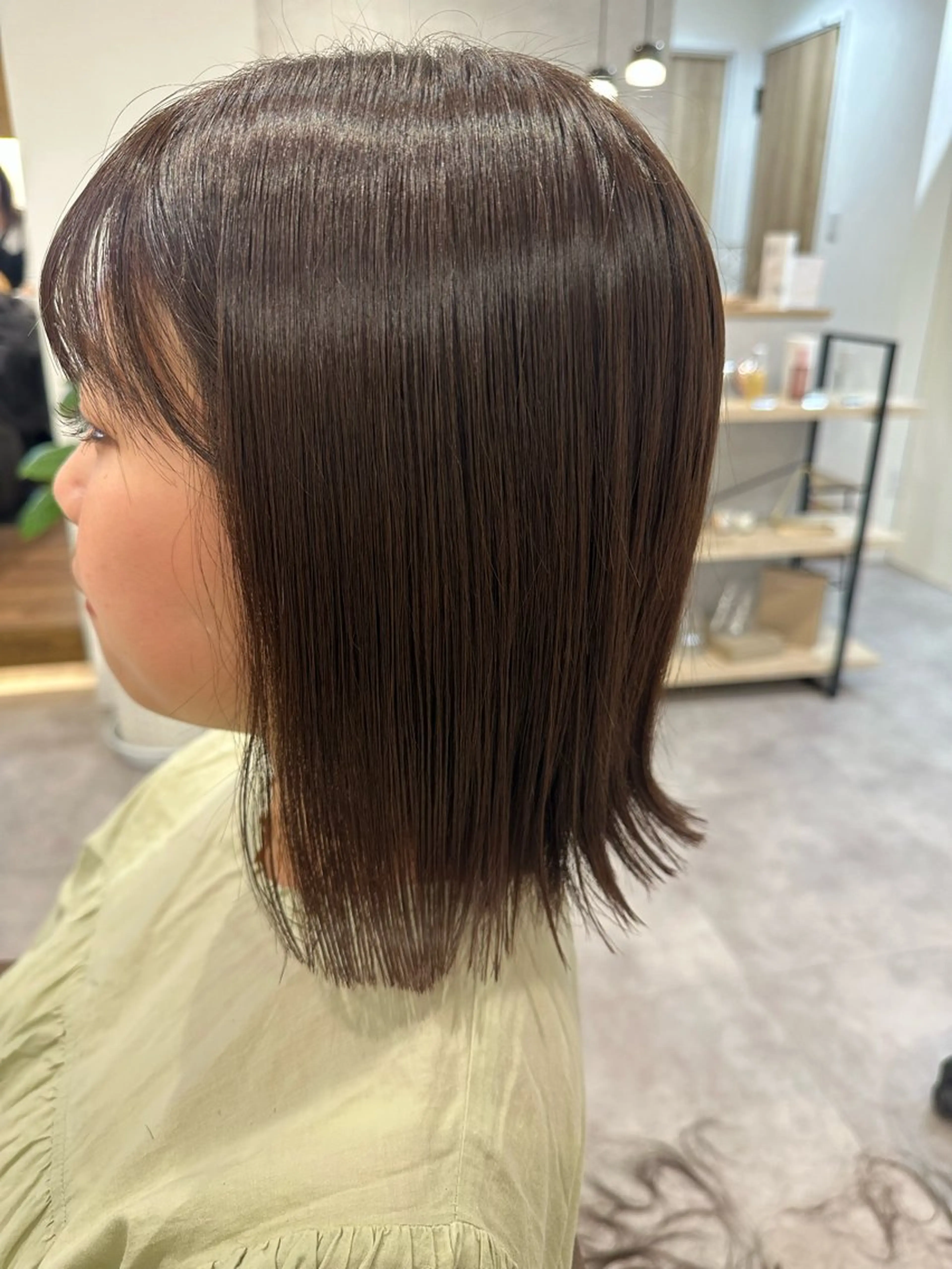 ミディアム カット ヘアカラー トリートメント 🫧MANA レイヤーカット🌙のヘアスタイル