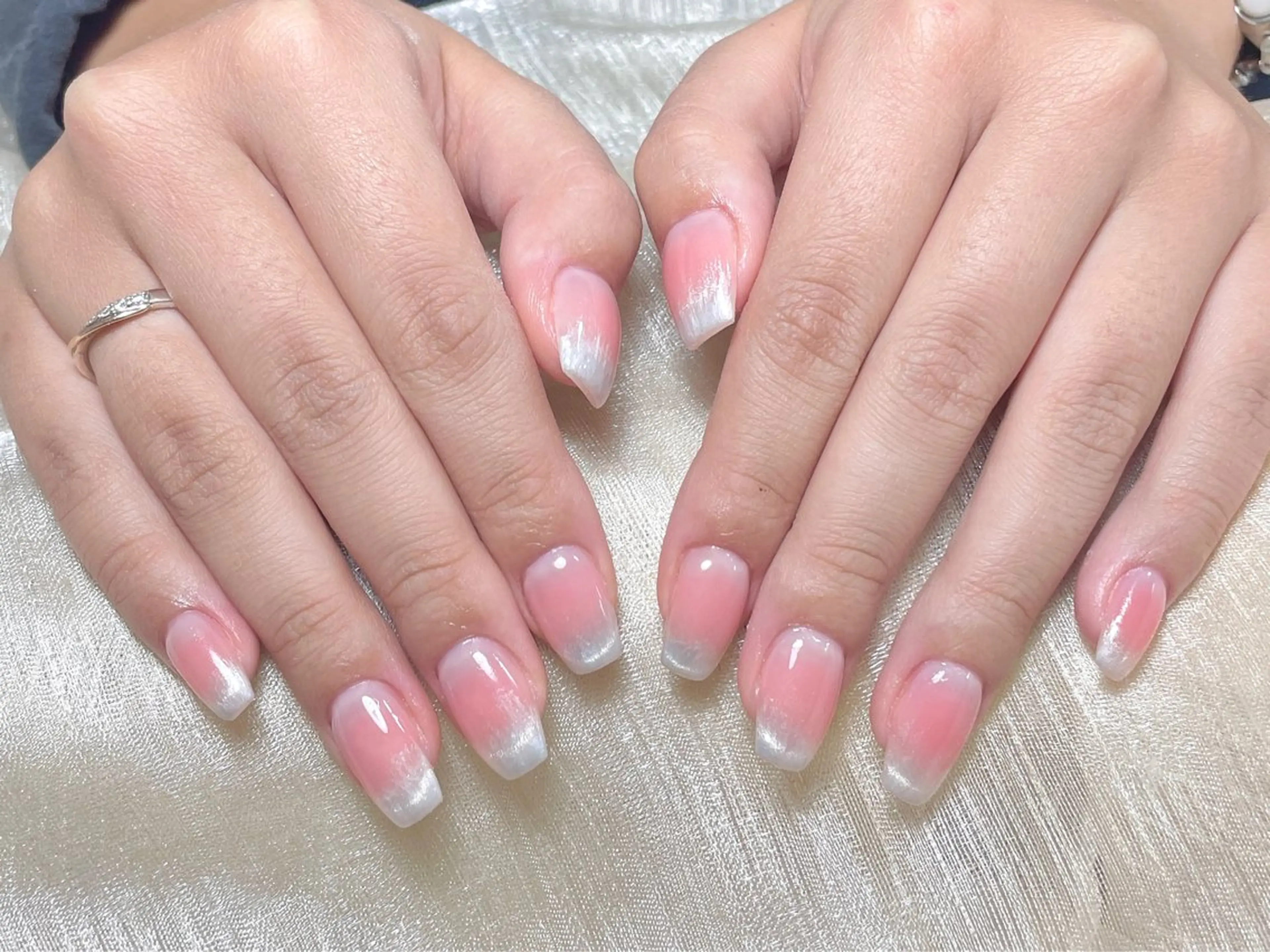 ネイル チークネイル 長さ出し フレンチネイル グラデーション マグネットネイル ハンドネイル ハンドケア 💕Dreamy KIYO💕のネイルデザイン