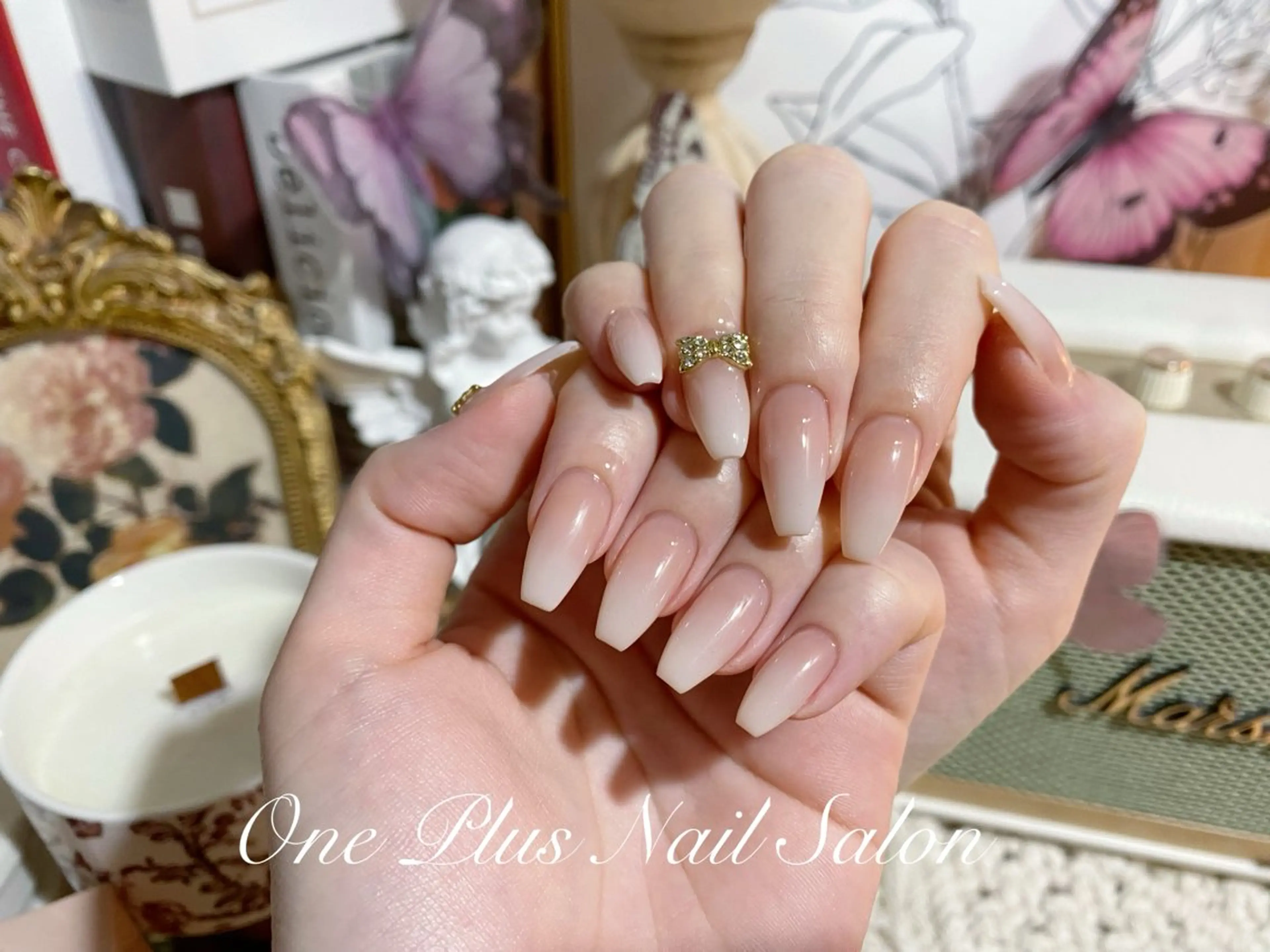 ネイル One plus StudioNailのネイルデザイン