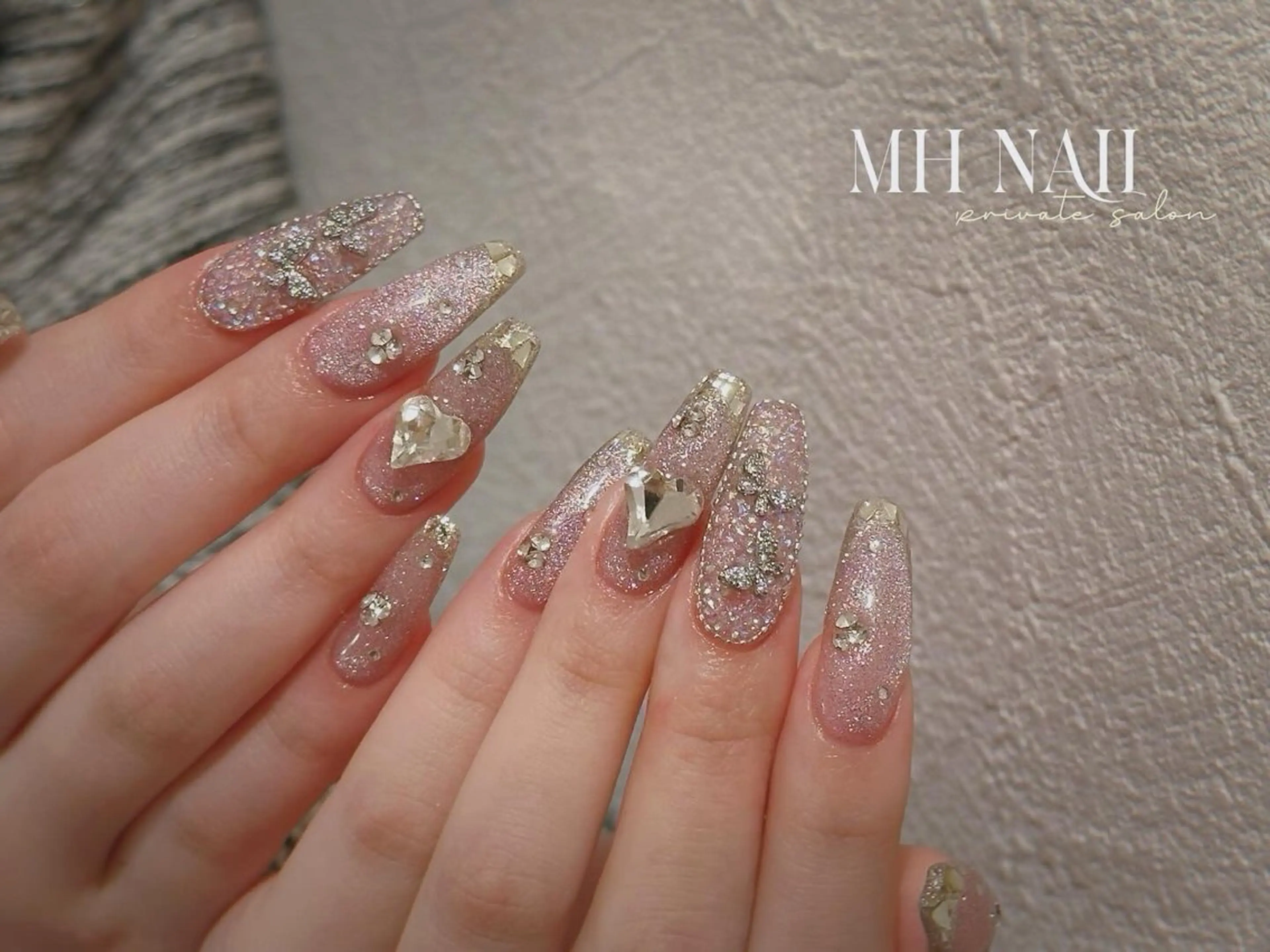ネイル ハンドネイル MH Nailのネイルデザイン