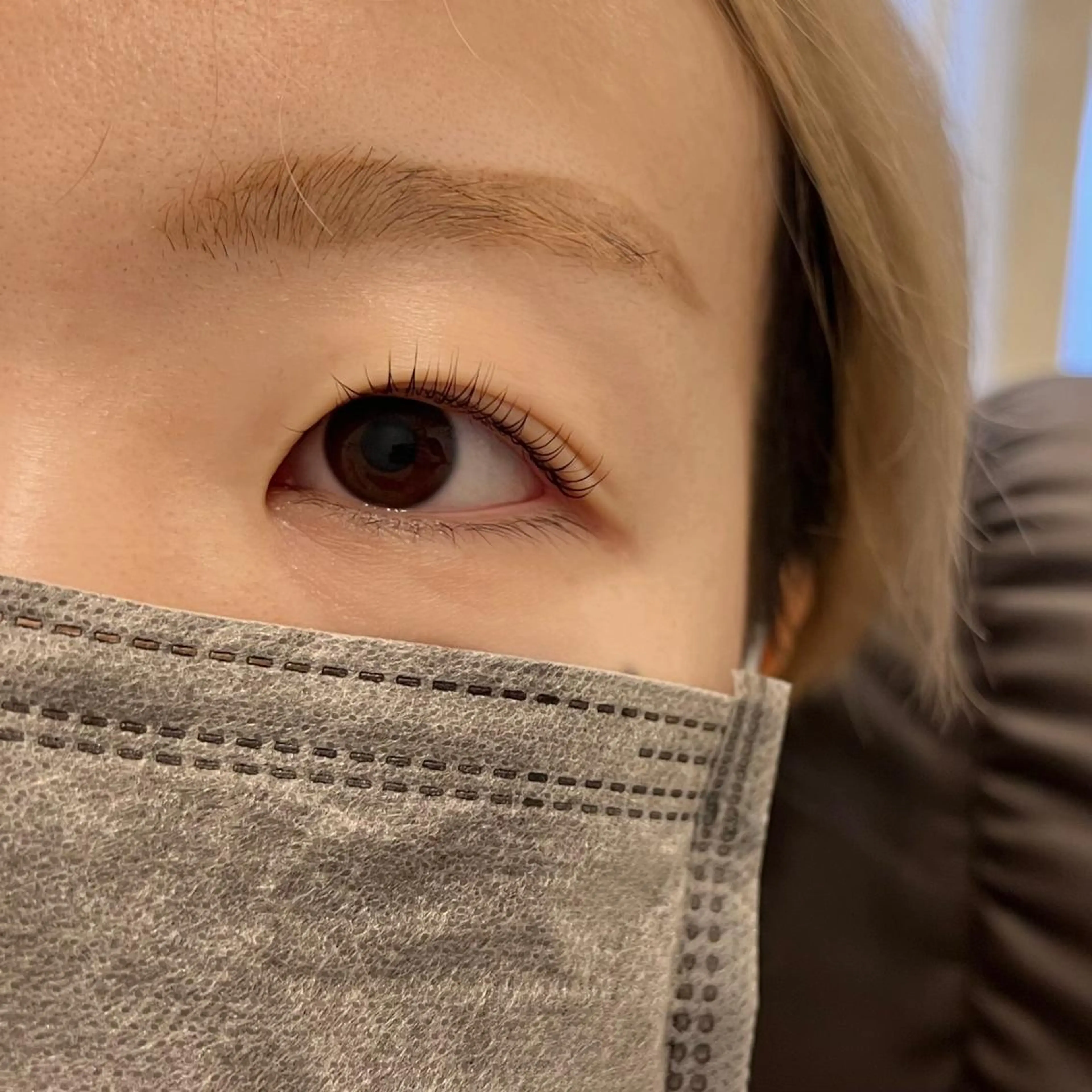 マツエク・マツパ まつげパーマ Eyelist イシバシの眉毛・アイブロウイメージ