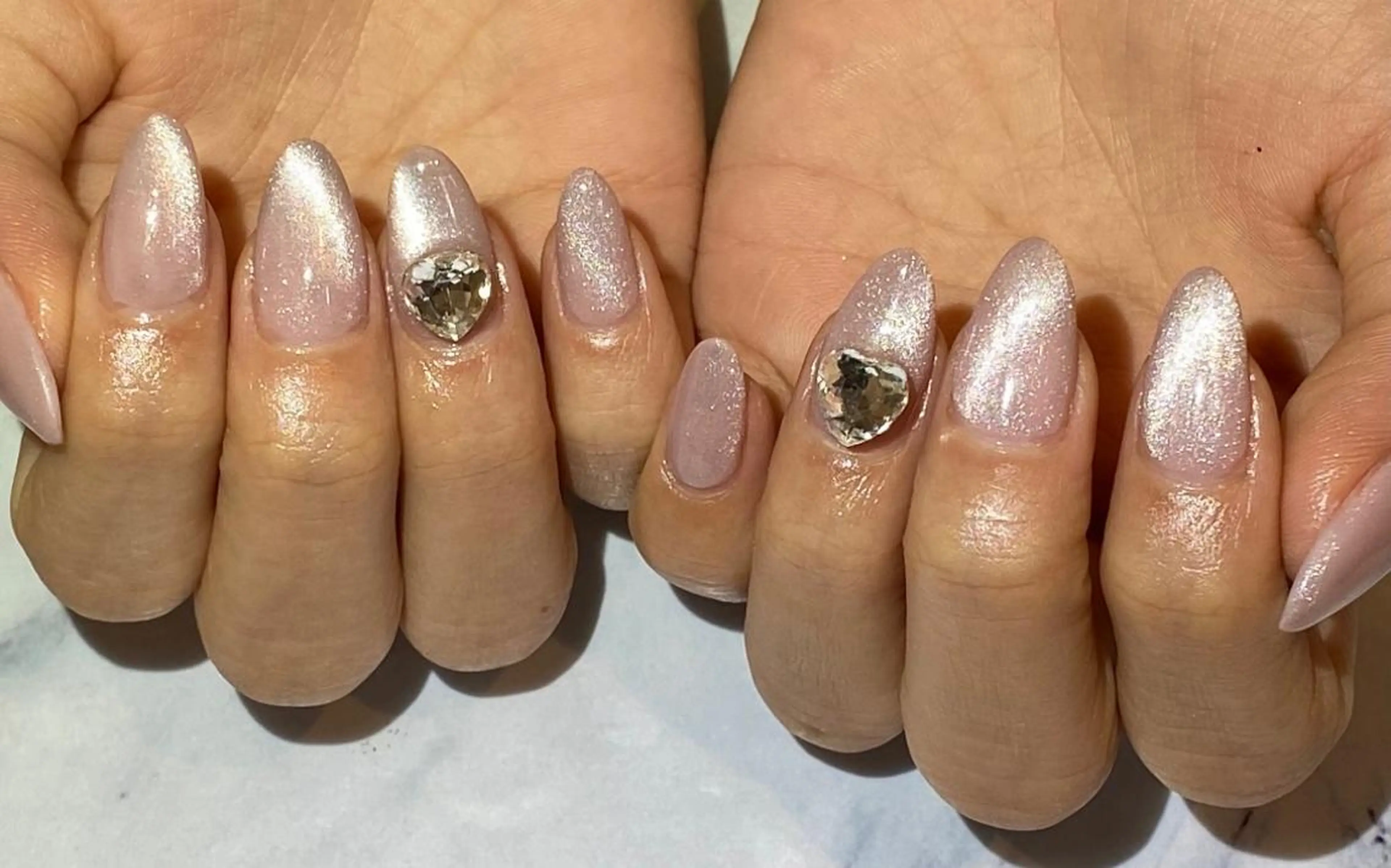 ネイル ジェルネイル マグネットネイル Lino+ ネイル&よもぎ蒸しのネイルデザイン