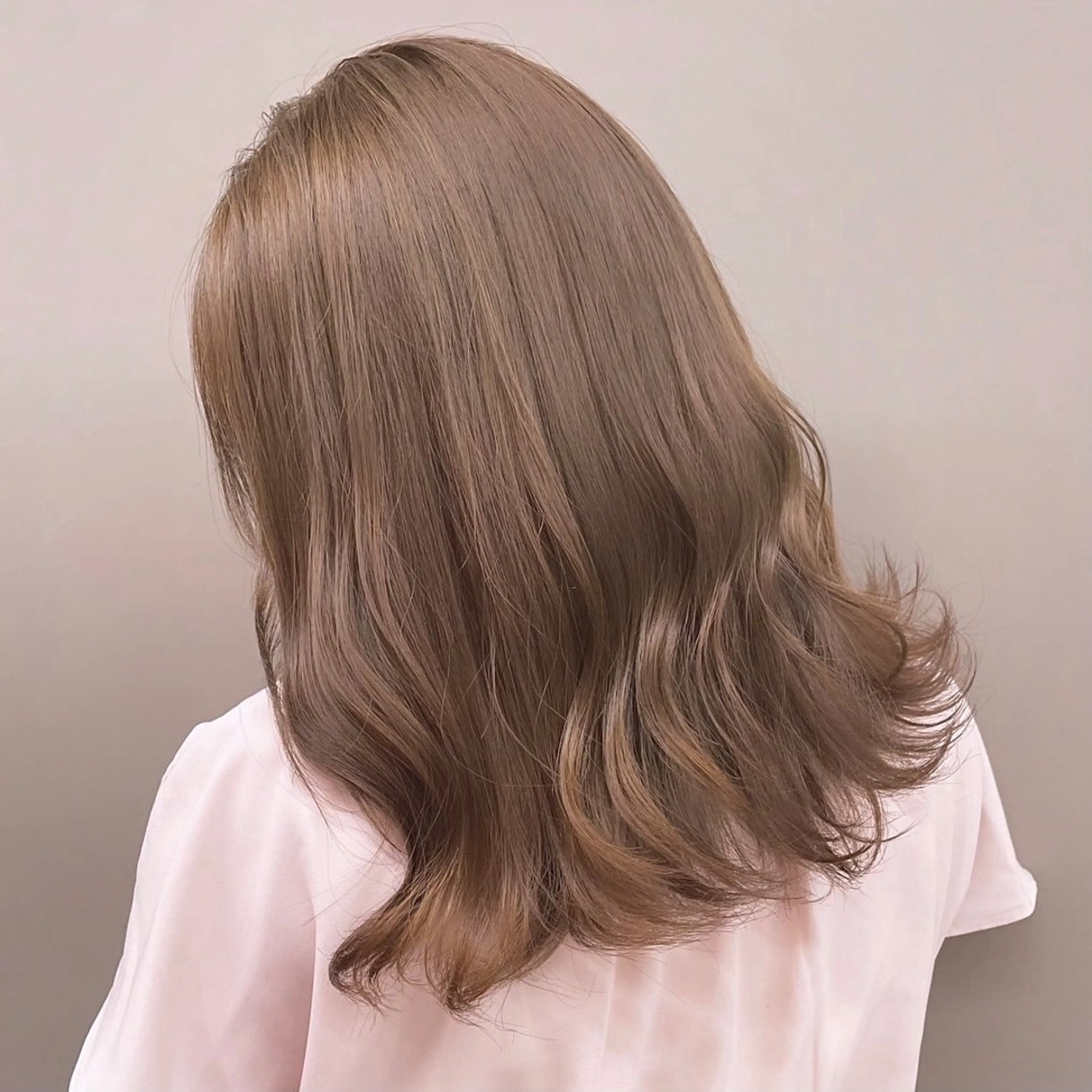 セミロング カラー ヘアカラー トリートメント ヘアセット 渋谷指名1位💖 カラーの達人❣️のヘアスタイル