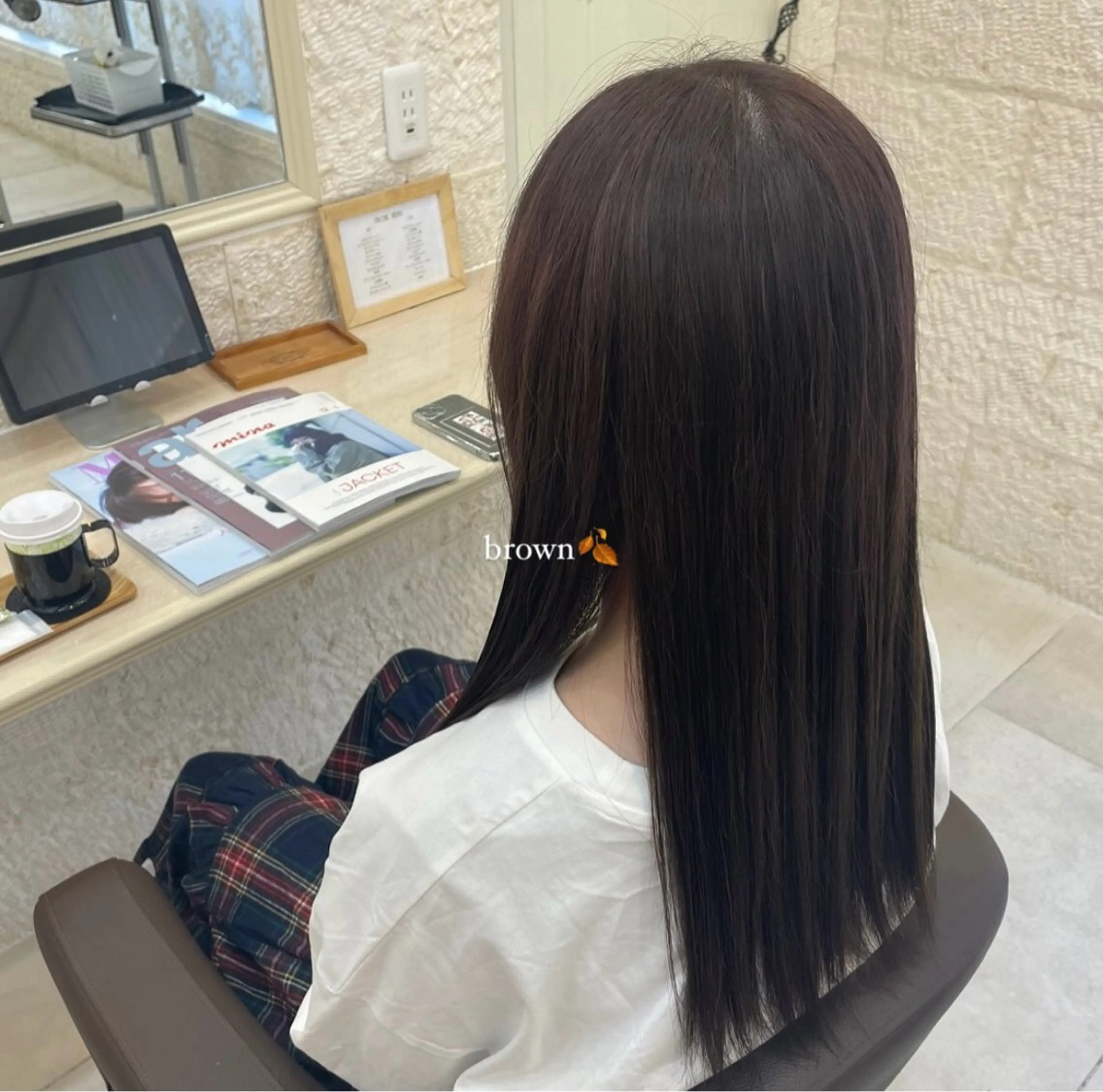 カラー 原田 雪花凜のヘアスタイル