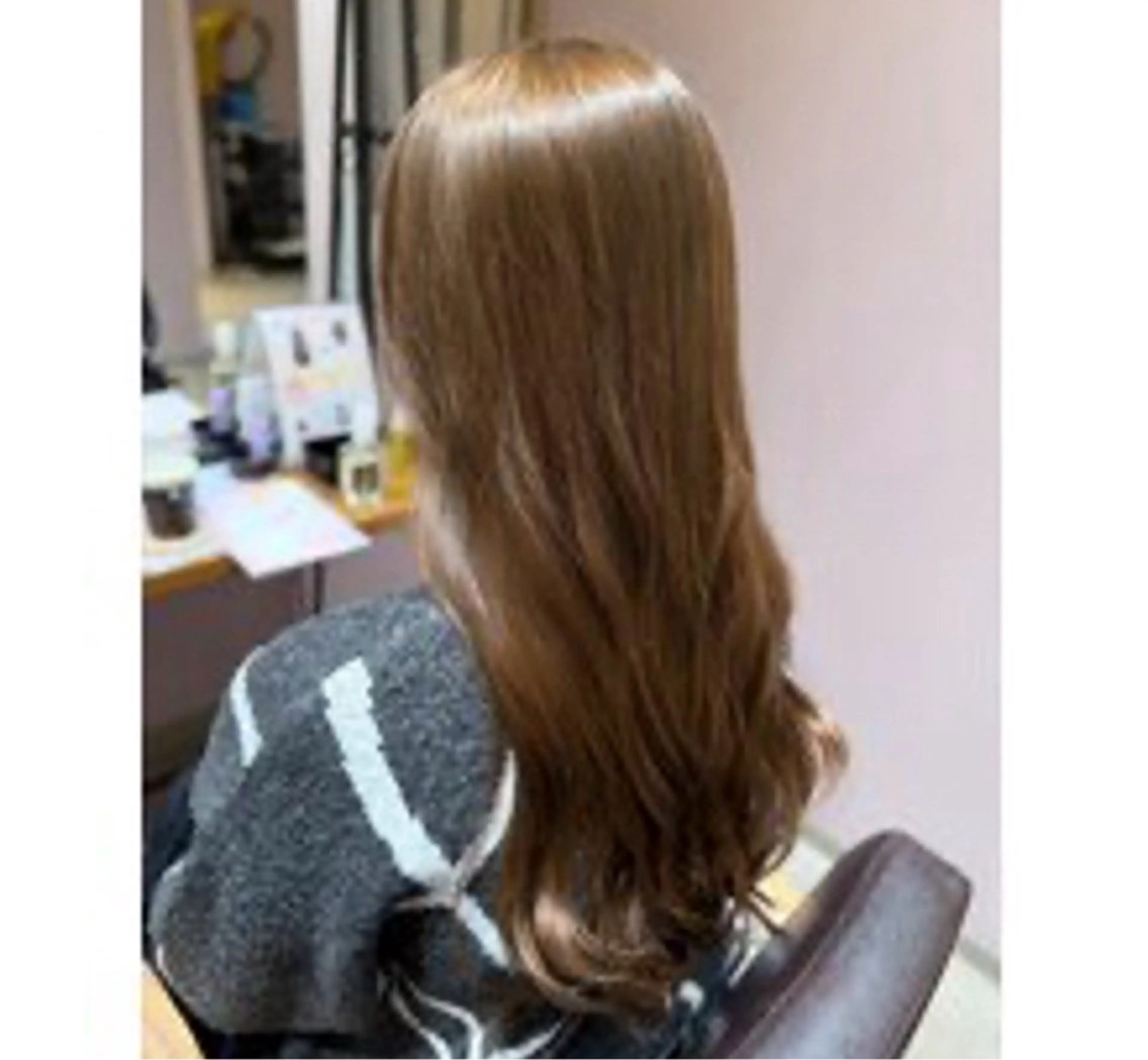 カラー 梶 瑞希のヘアスタイル