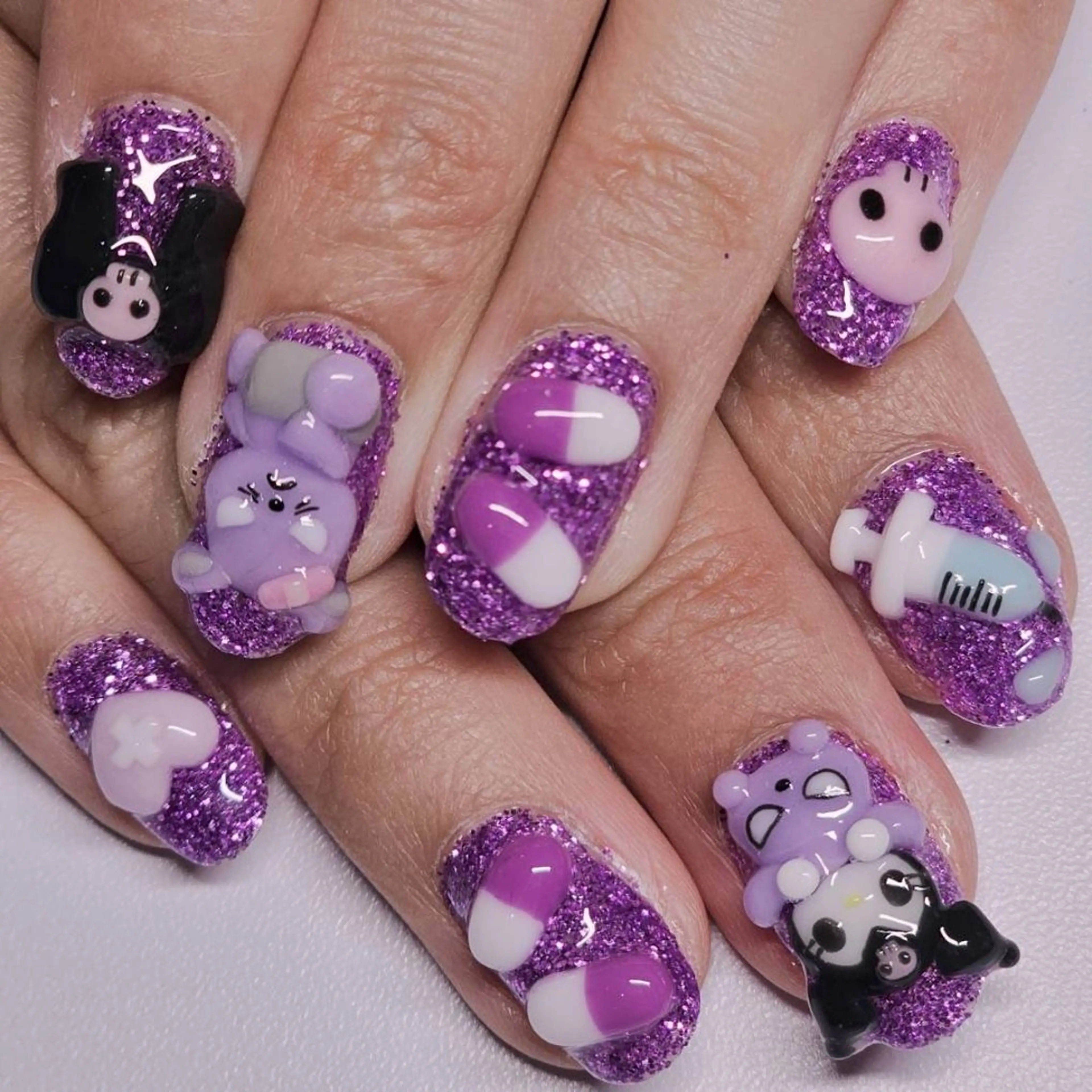 ネイル アートネイル ラメ(グリッター) ワンカラーネイル パープル ハンドネイル よしだ ひろきのネイルデザイン