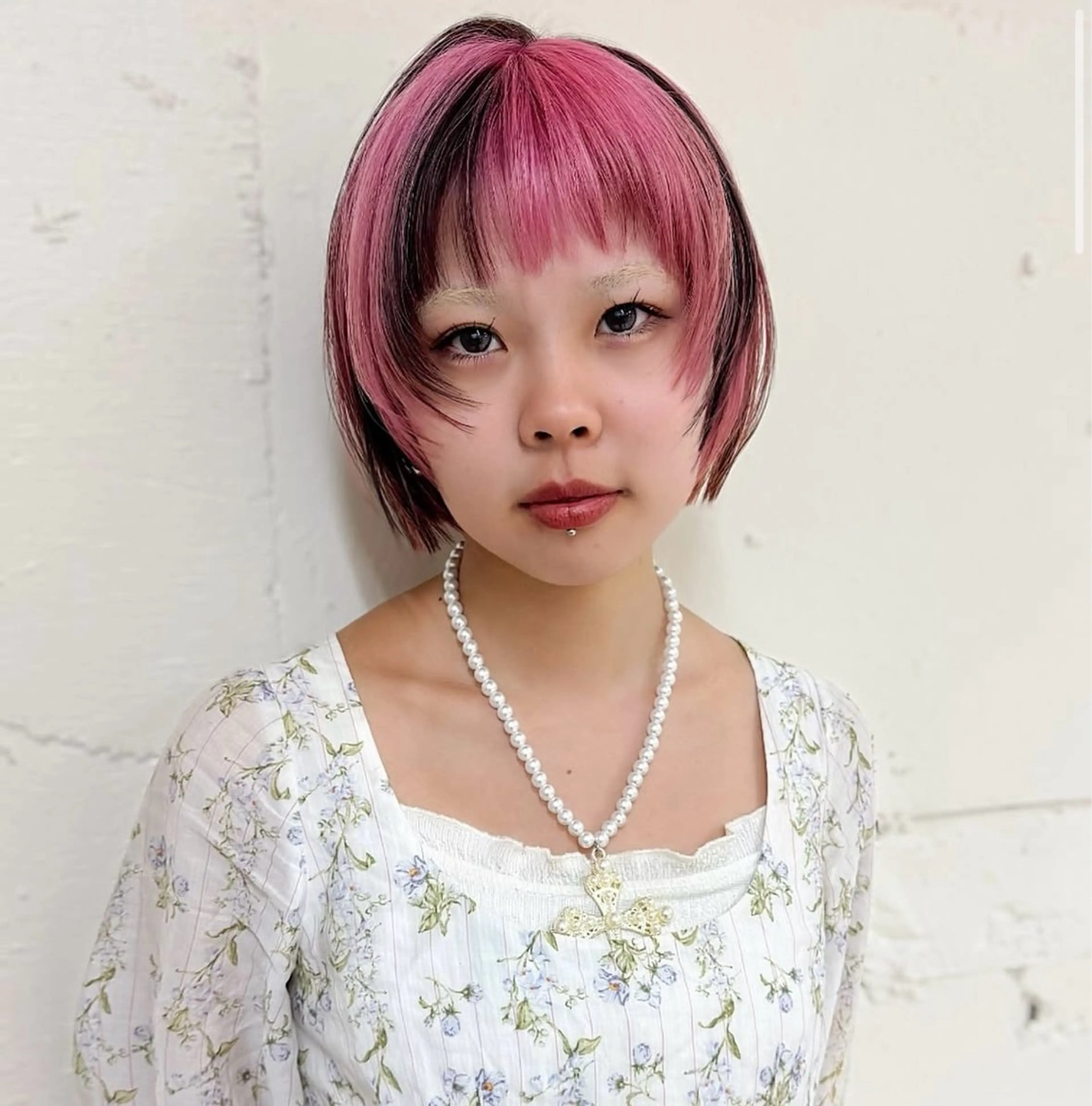 ショート カラー ブリーチ ケアブリーチ デザインカラー ハイトーンカラー ピンクカラー moon/髪質改善/ ブリーチ/レイヤー☪のヘアスタイル