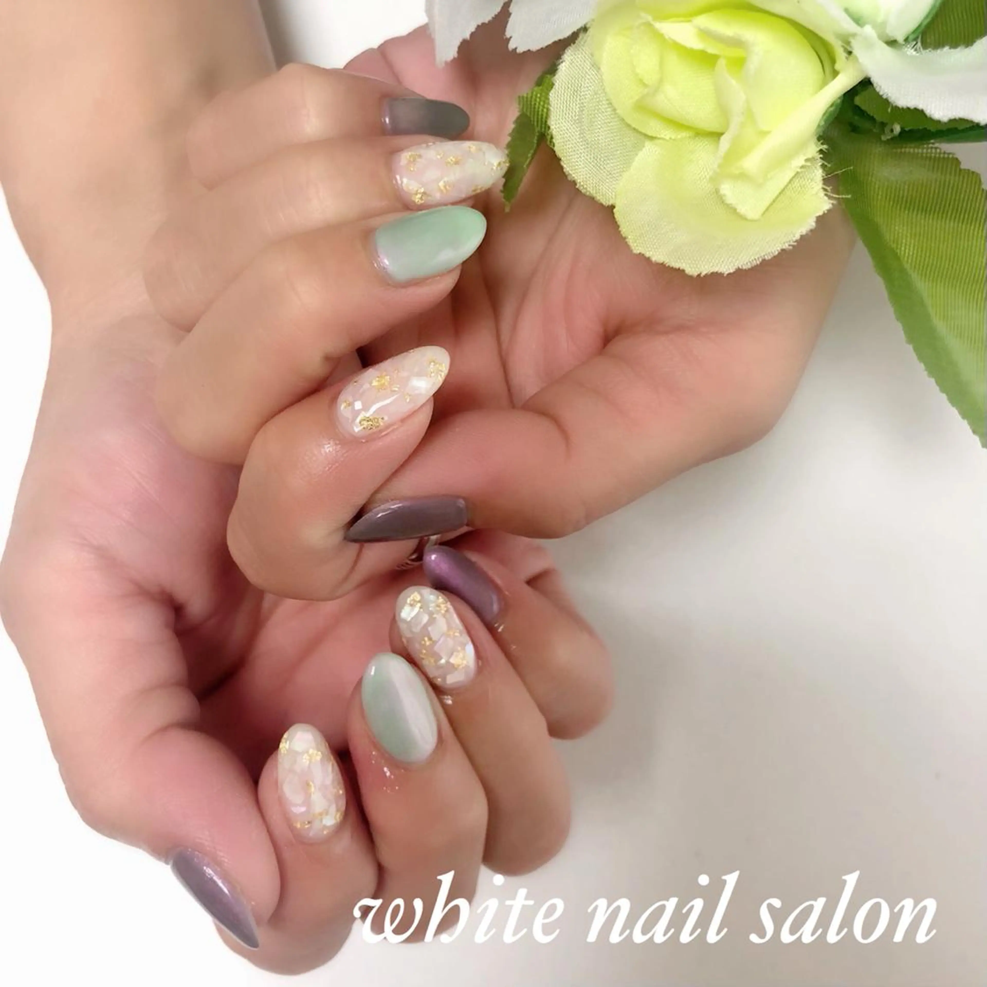 ネイル アートネイル フレンチネイル ジェルネイル ハードジェル 持ち込み ハンドネイル white nail salonのネイルデザイン