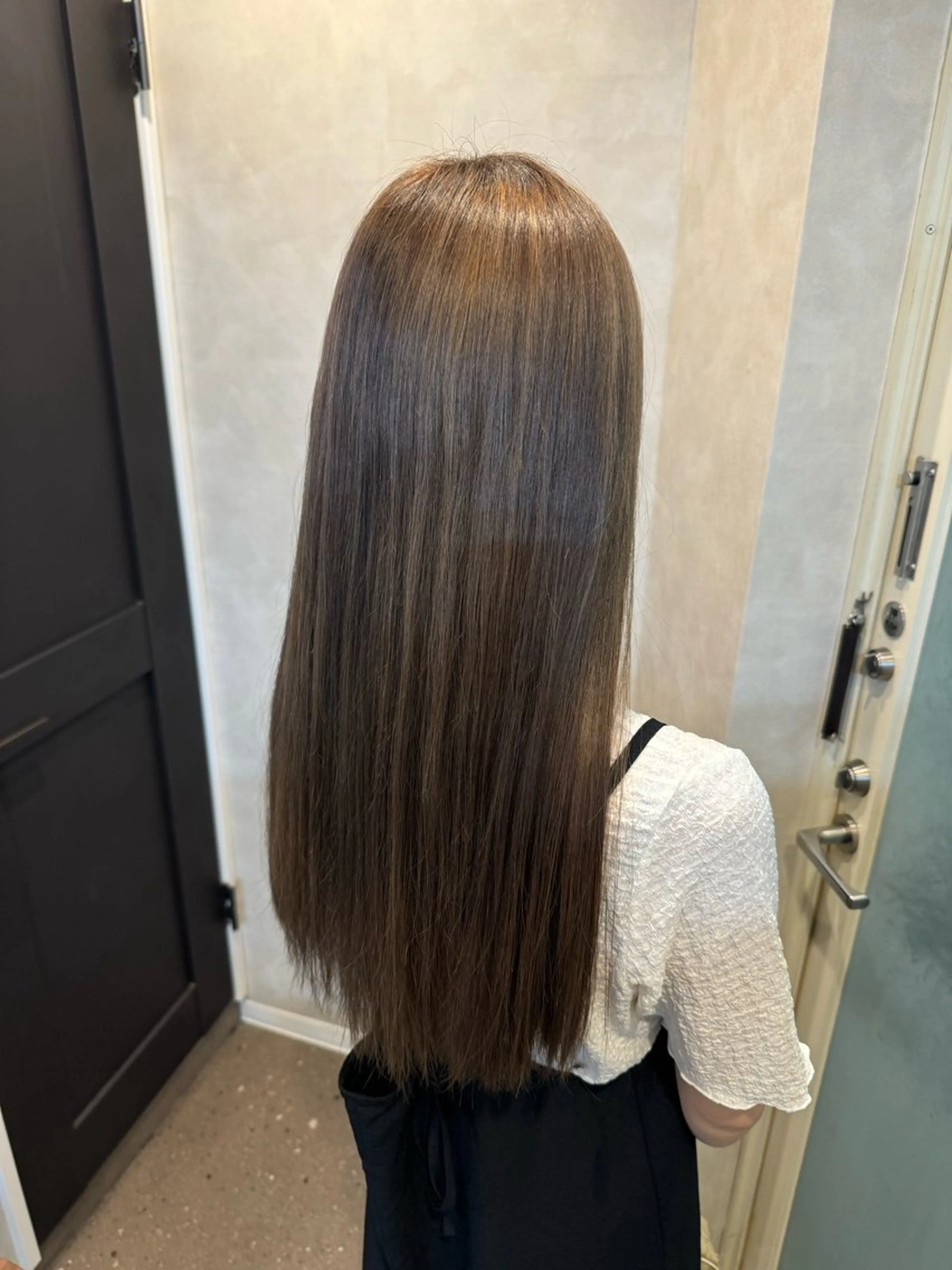 ロング カラー カット ヘアカラー トリートメント TELAHAIR研究学園店所属・TELAHAIR 副店長 永田のヘアスタイル