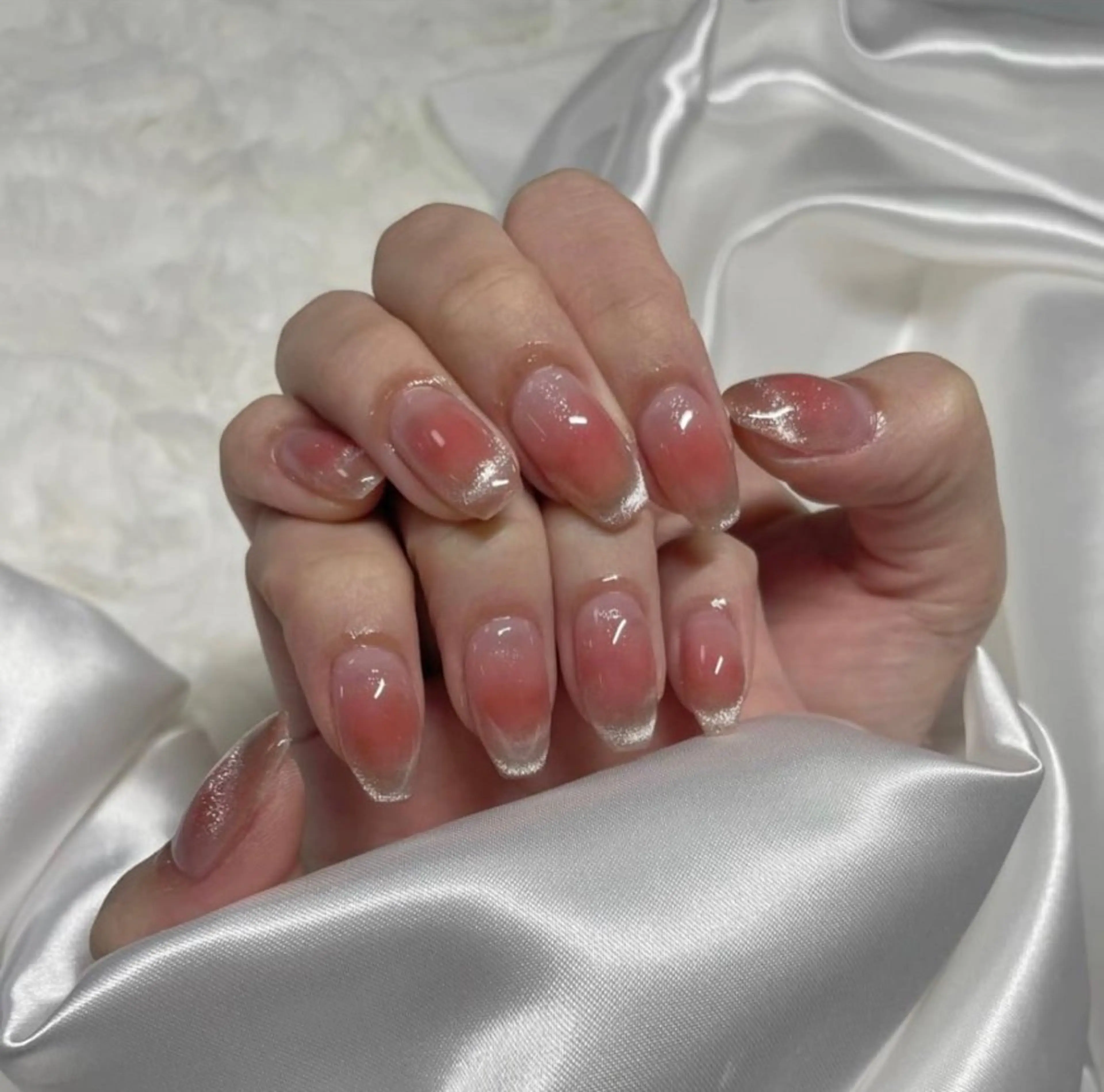 🎀ご新規様限定１０本チークネイル×マグネットグラデorマグネットフレンチ🎀オフあり⭕️の写真