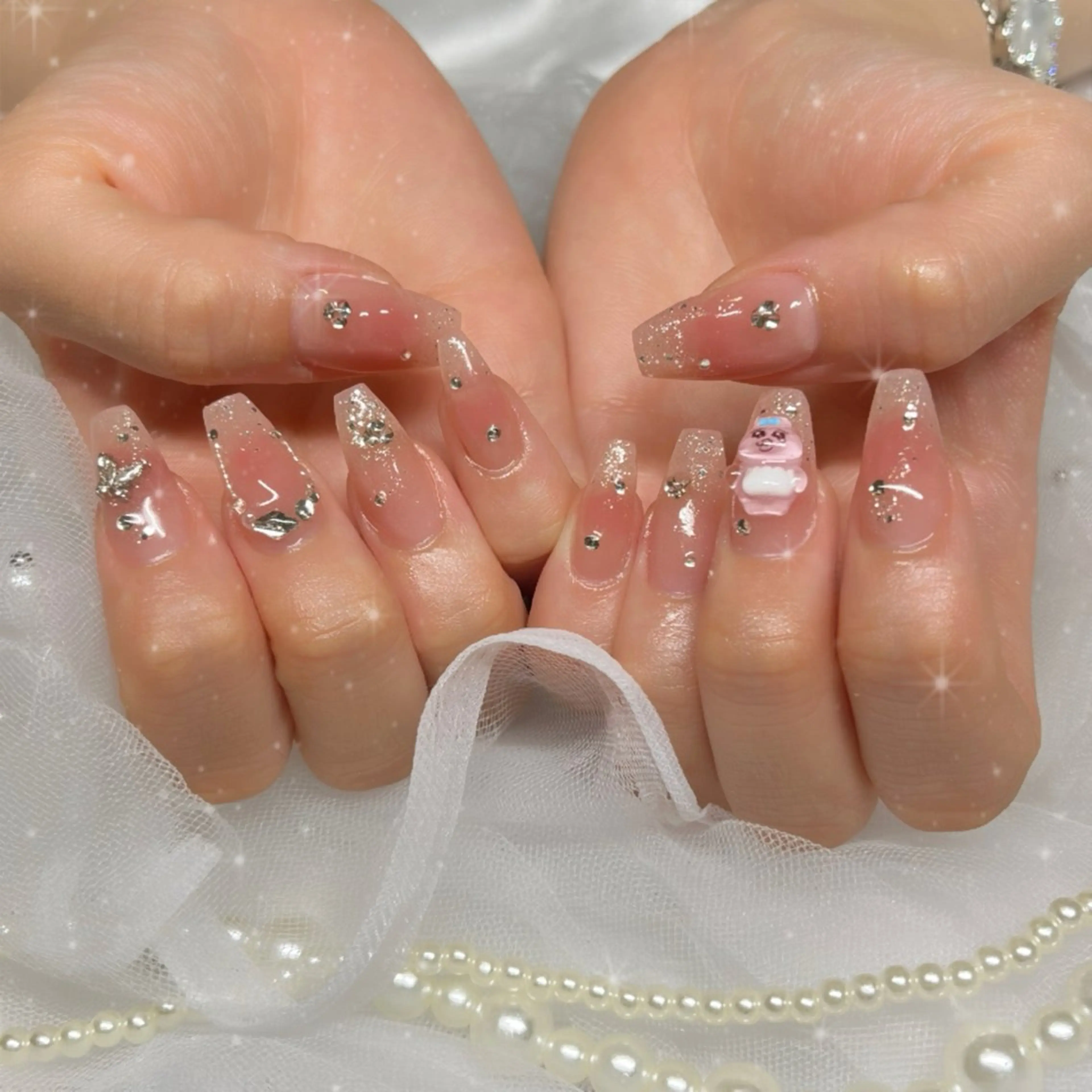 ネイル チークネイル ハンドネイル ブルーデイジー栄本店所属・BlueDaisy 栄本店のネイルデザイン