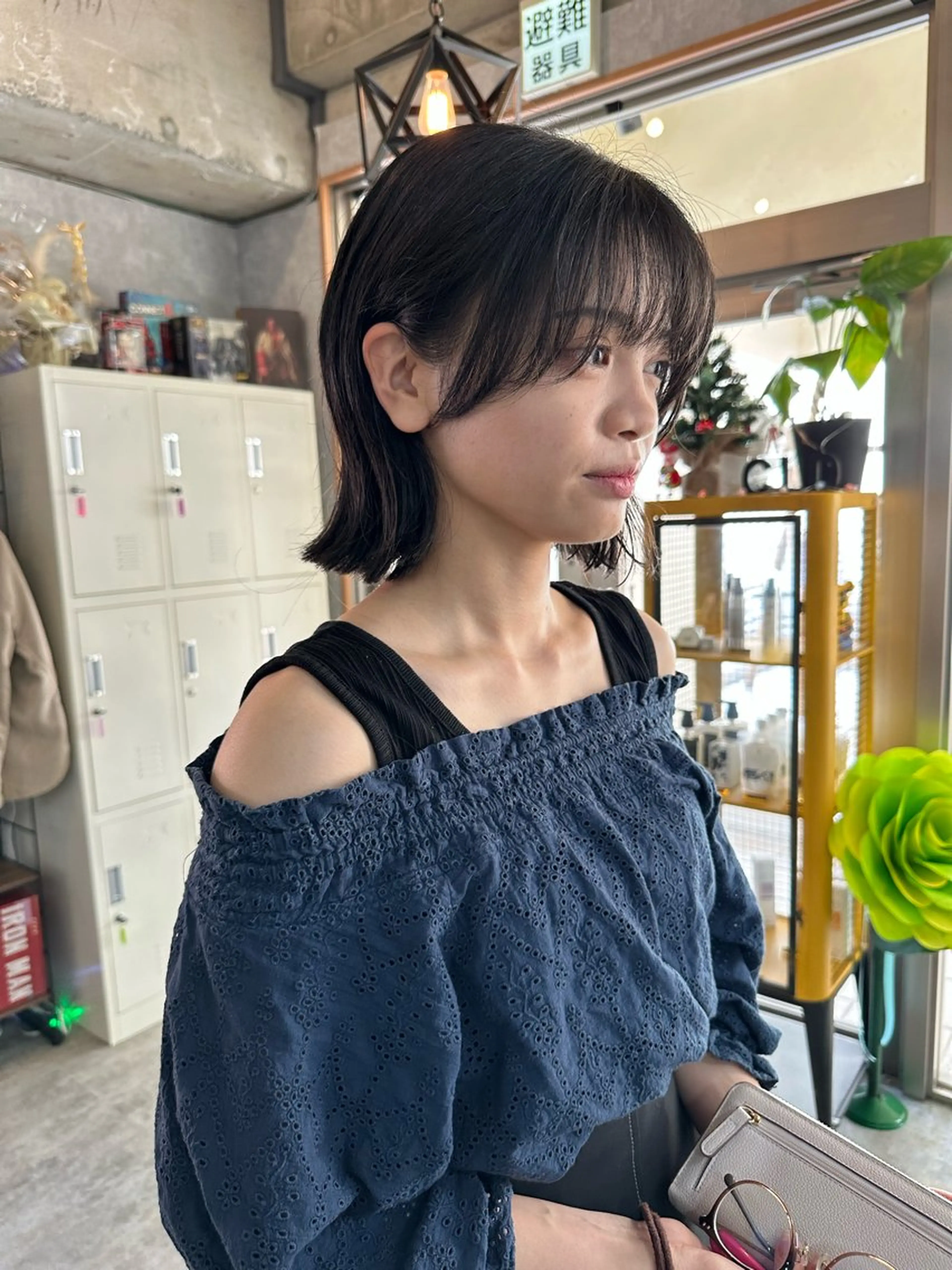 ショート 切りっぱなしボブ ショートボブ ハンサムショート 丸みショート ボブ カット ヘアカラー トリートメント モテ髪/ボブ/ショー ト/アダチフウトのヘアスタイル