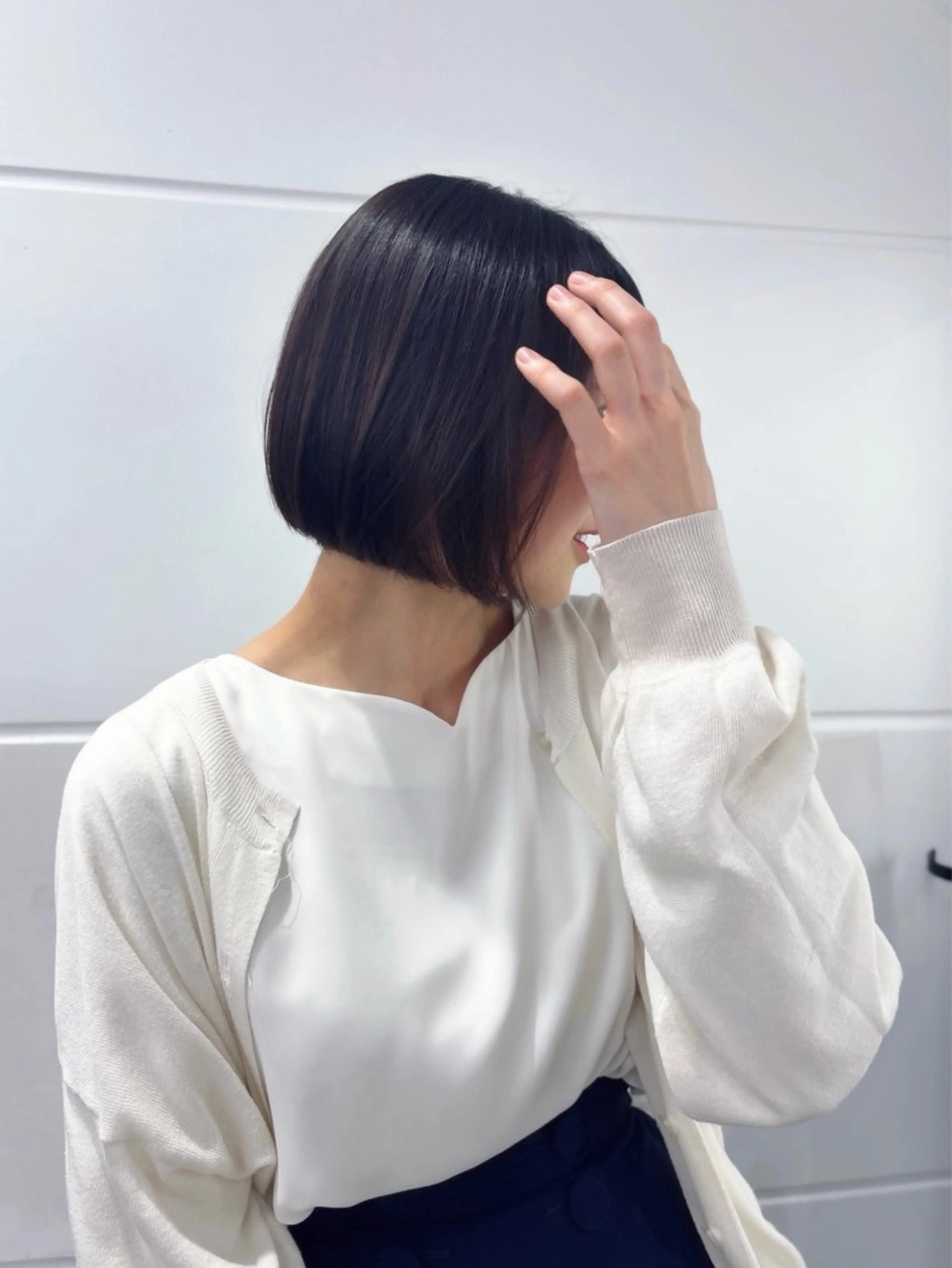 【7月限定クーポン🌿】ナチュラルな雰囲気に🌿くびれ丸みのあるショートカット✖️ワンカラー✖️髪質改善Tr🌿の写真