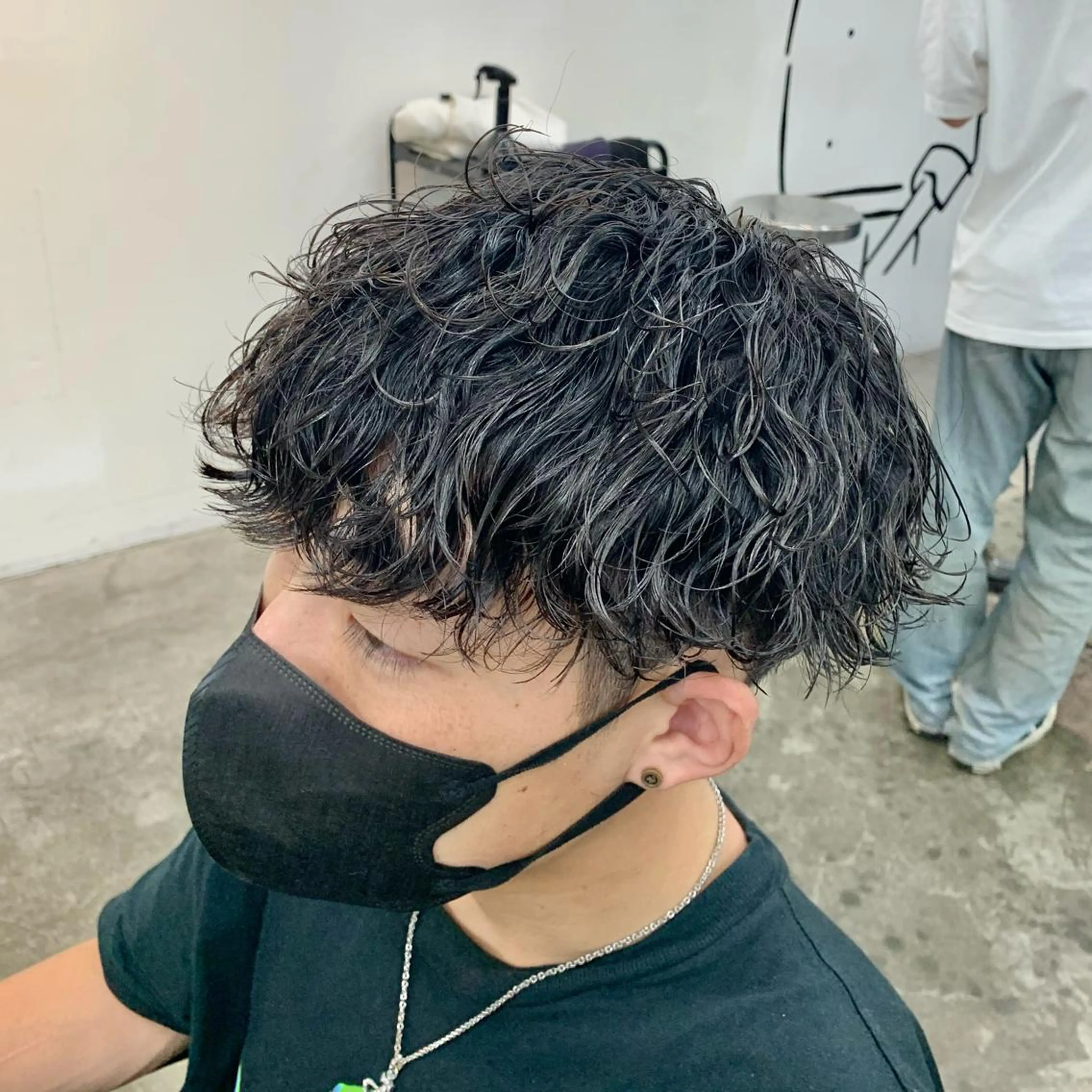 ショート パーマ メンズ メンズパーマ 波巻きパーマ カット パーマ メンズ特化美容師/ 藤戸 椋のヘアスタイル