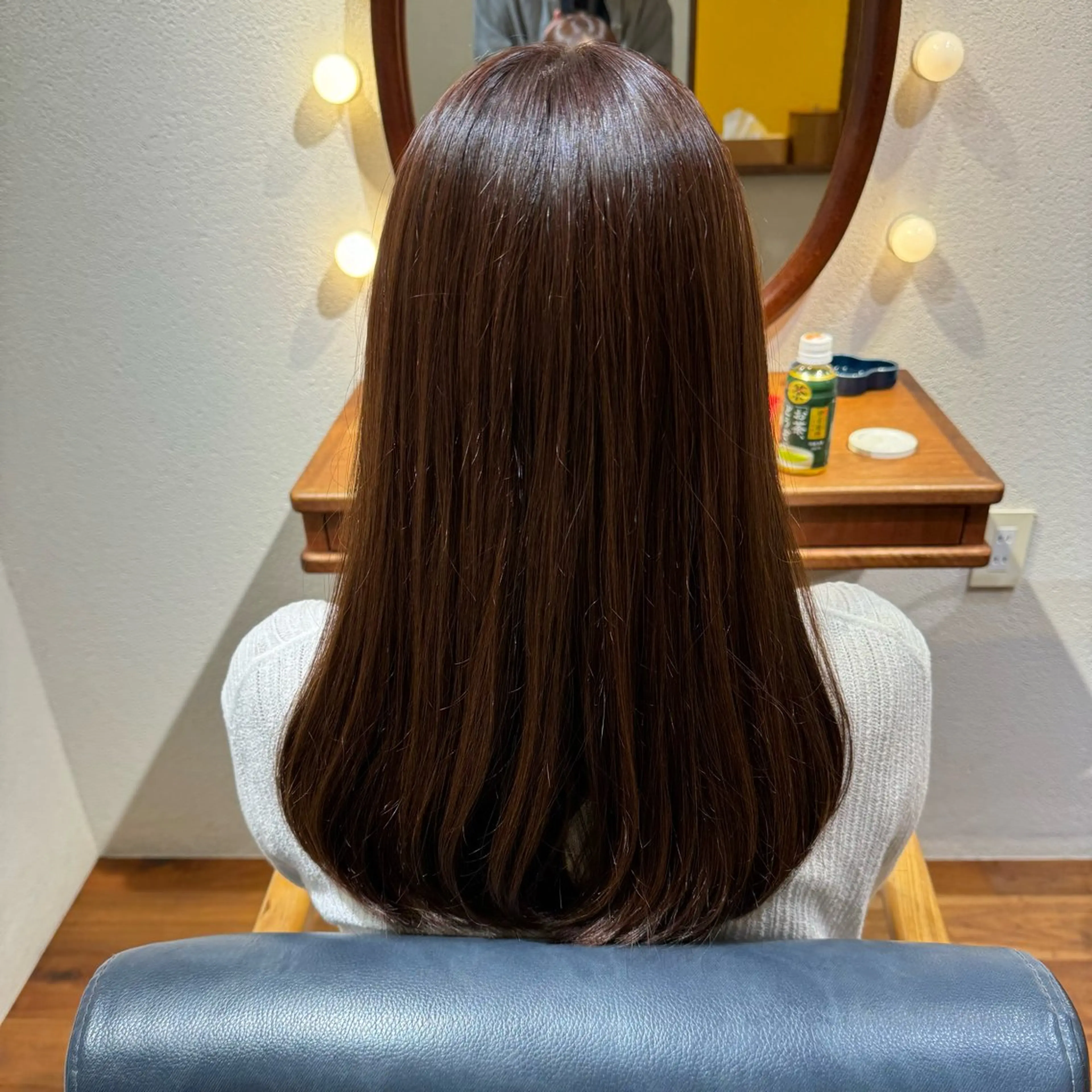 セミロング エルサフィロ肥後橋所属・中村 将也のヘアスタイル