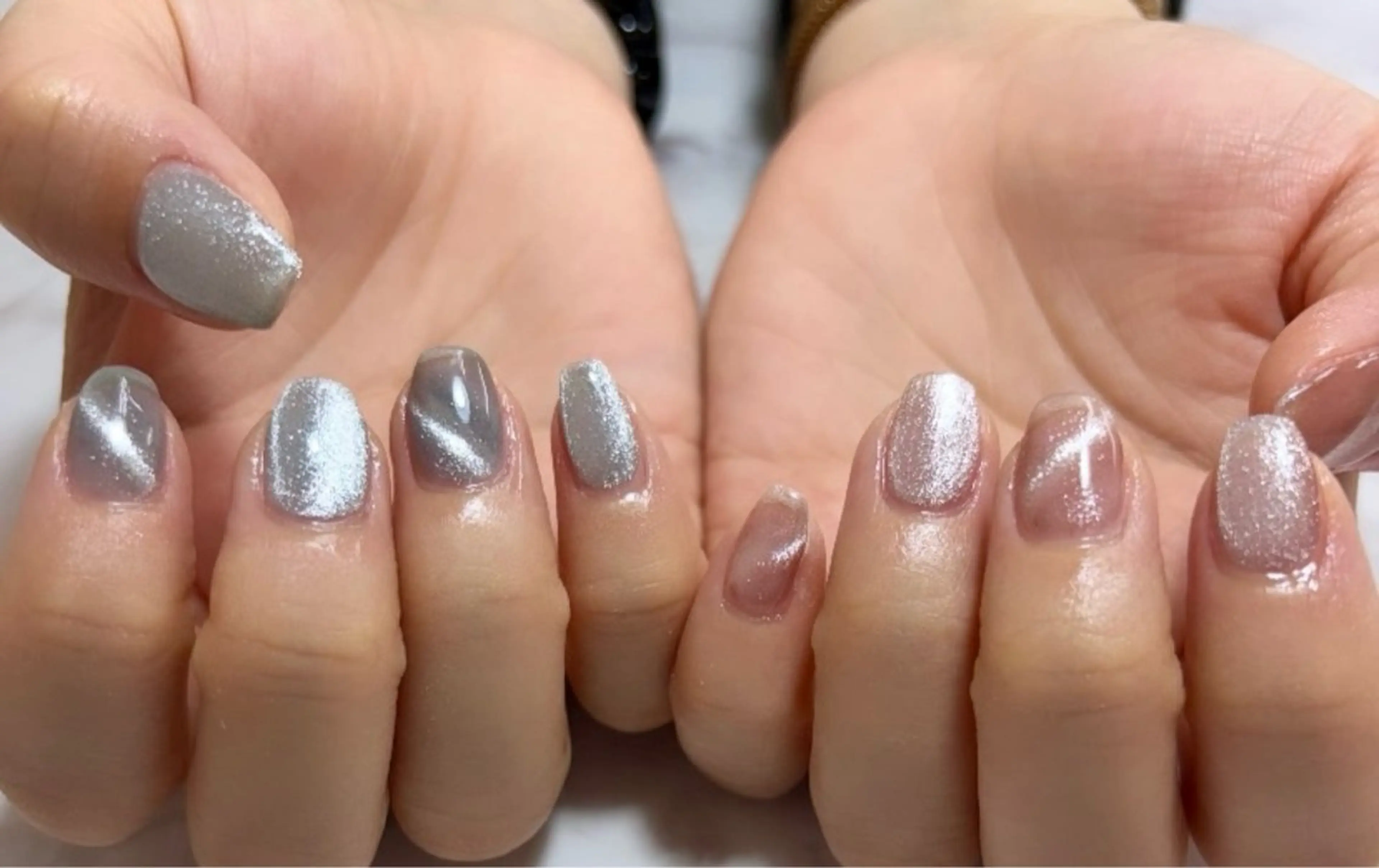 ネイル マグネットネイル ハンドネイル 松井　遥 りとるうねるま所属のネイルデザイン