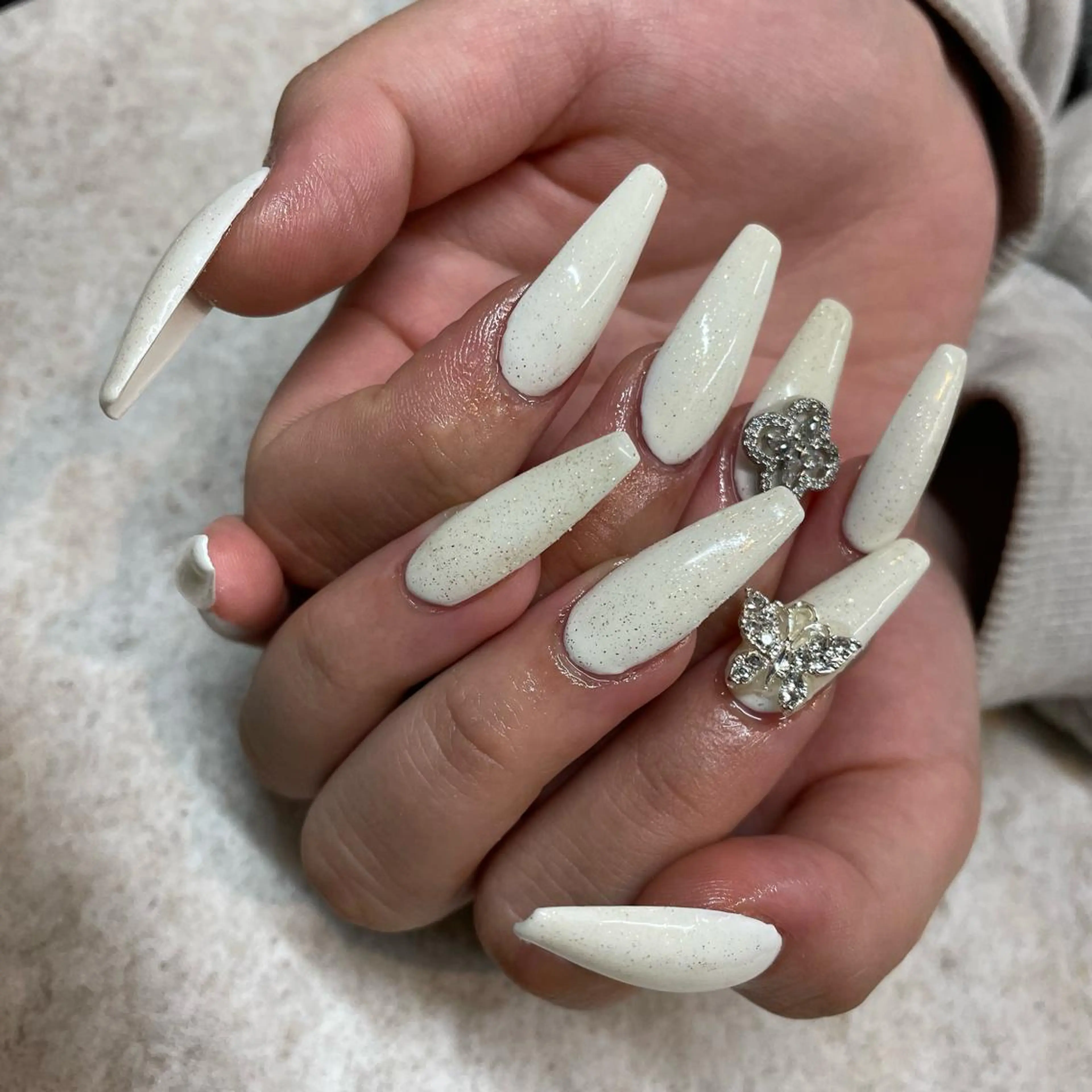 ネイル ハンドネイル 丁寧カウンセリング 個性派ネイルyukoのネイルデザイン