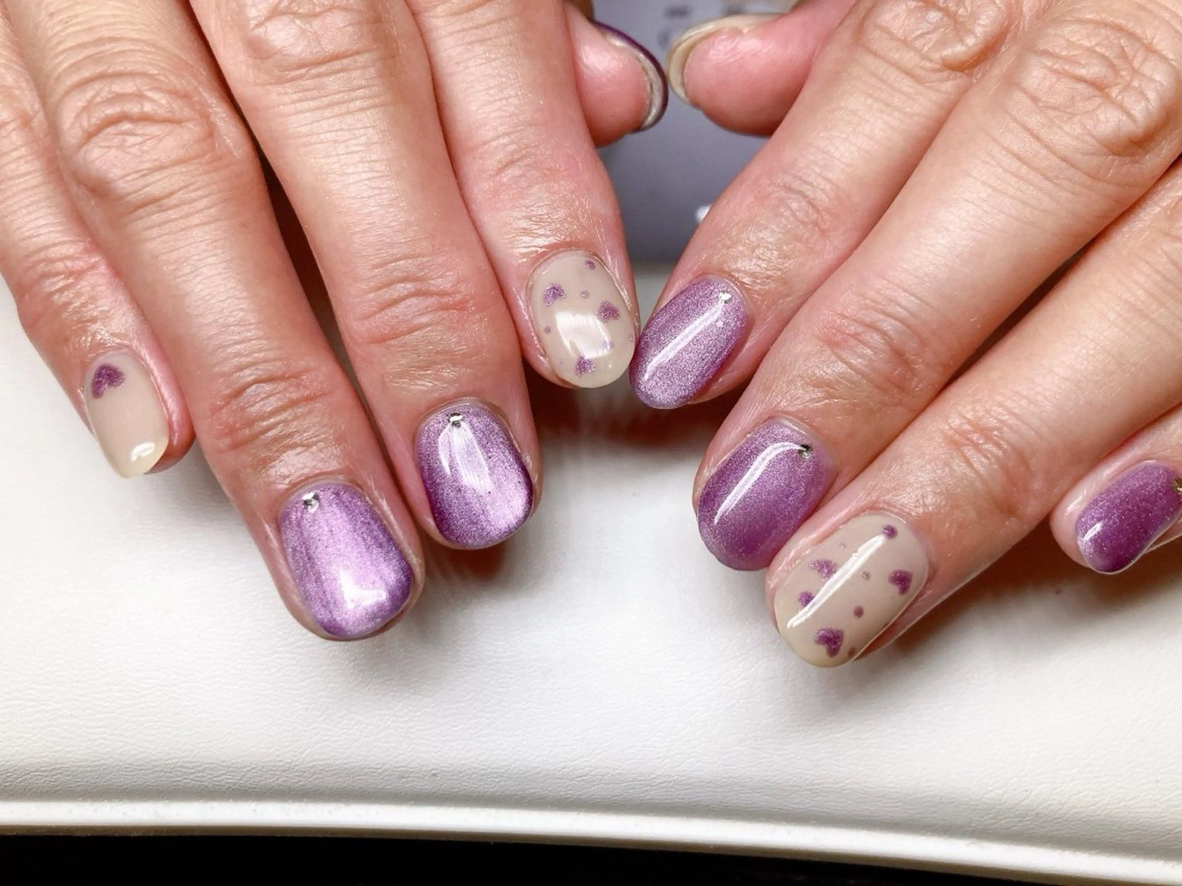 ネイル ECLAT エクラ所属・寺山 千鶴のネイルデザイン