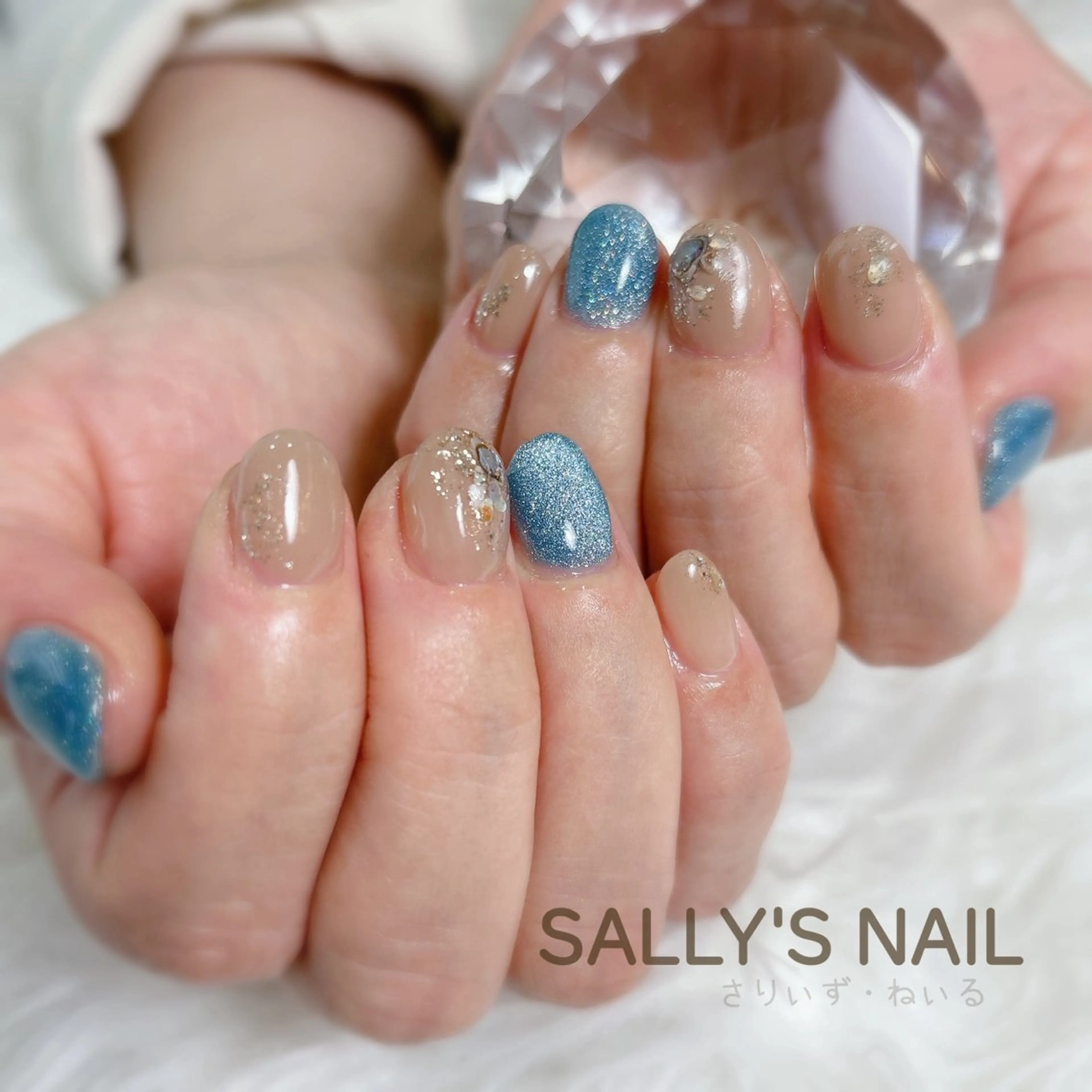 ネイル ブルー マグネットネイル 野村 リサのネイルデザイン