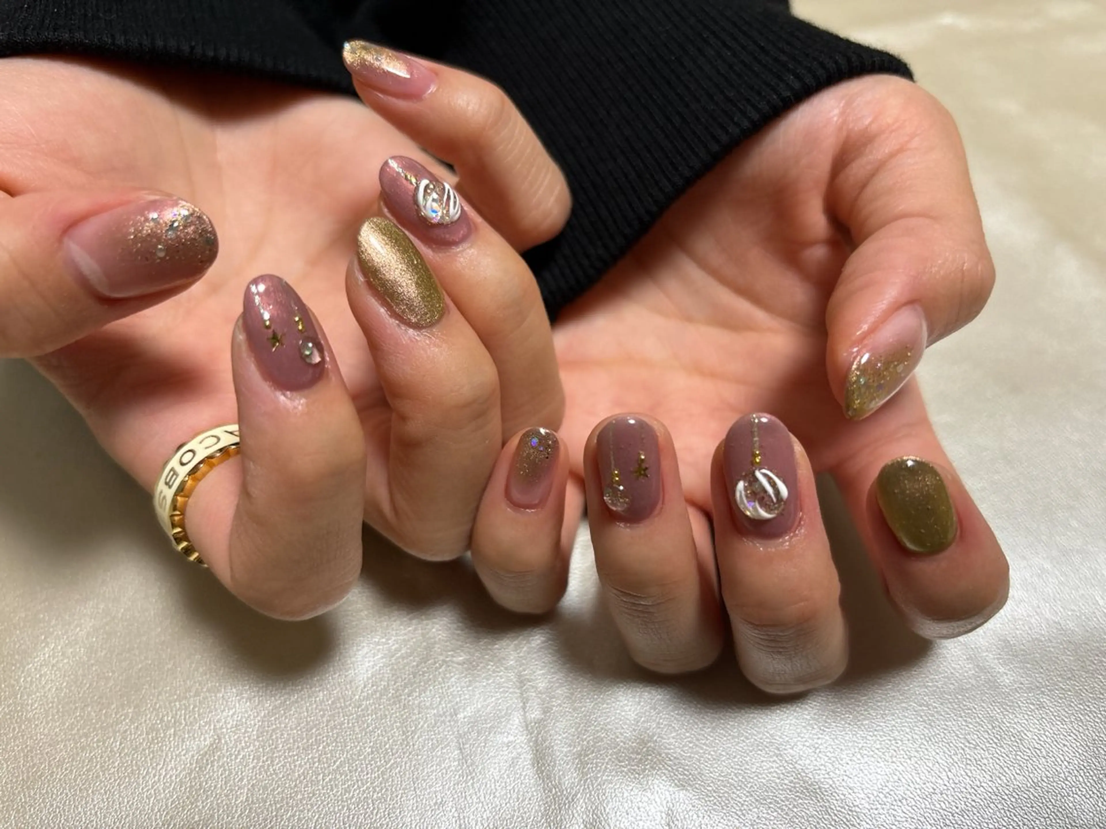 ネイル オーロラネイル フットネイル フレンチネイル ジェルネイル 韓国ネイル kiki nail 二子玉川のネイルデザイン