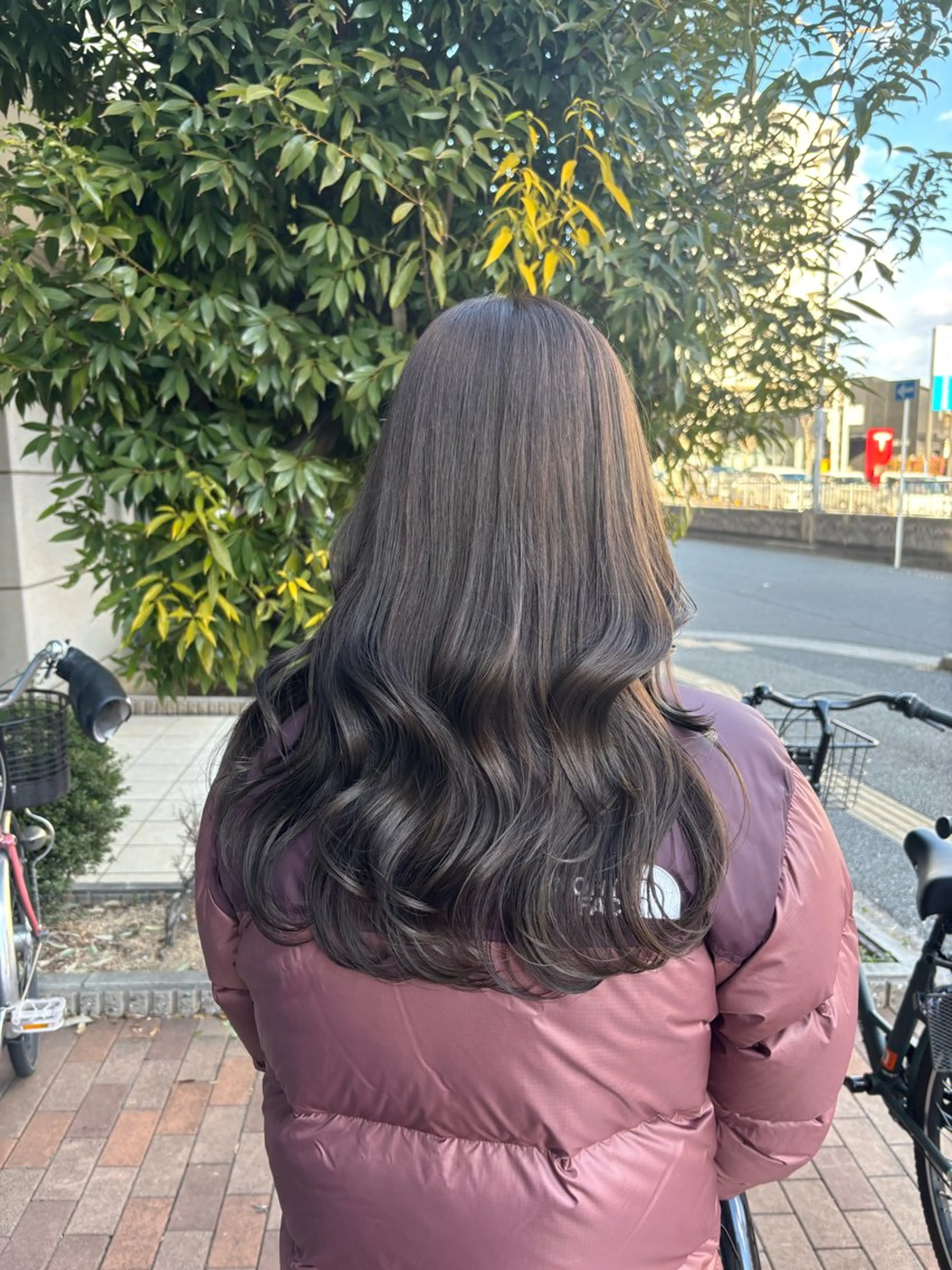 ロング ヘアカラー ハイトーン/透明感 カラー/下出有沙のヘアスタイル